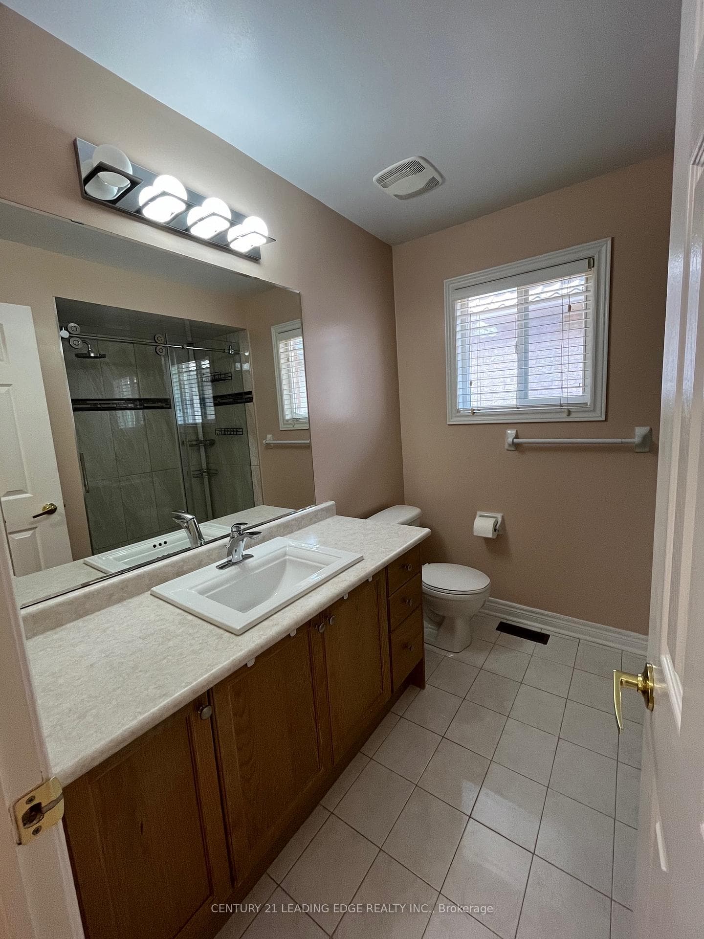 11 Honeyview Street photo 17