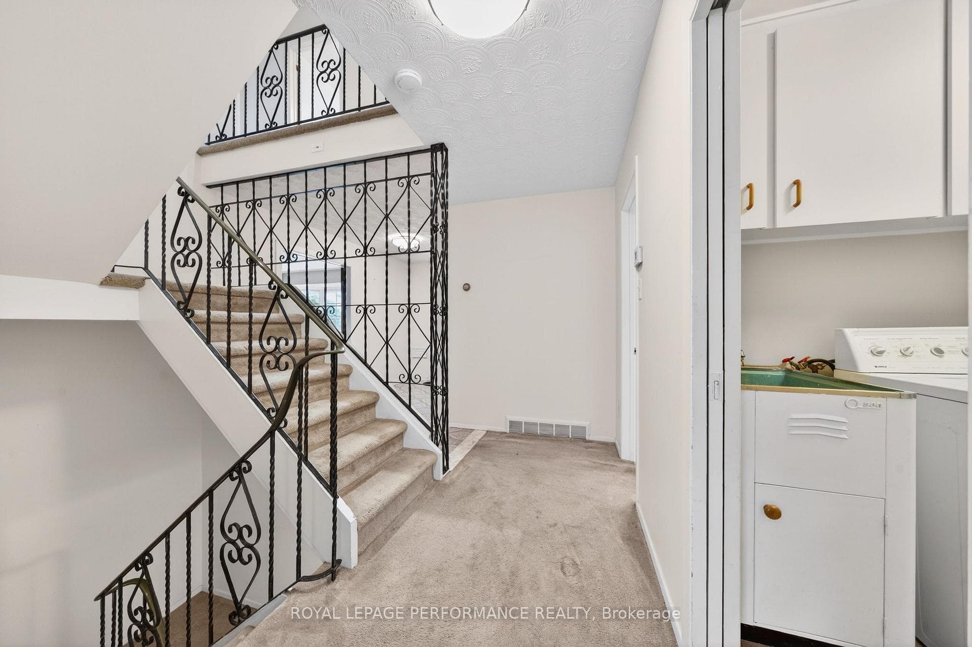 1837 Juno Avenue photo 24