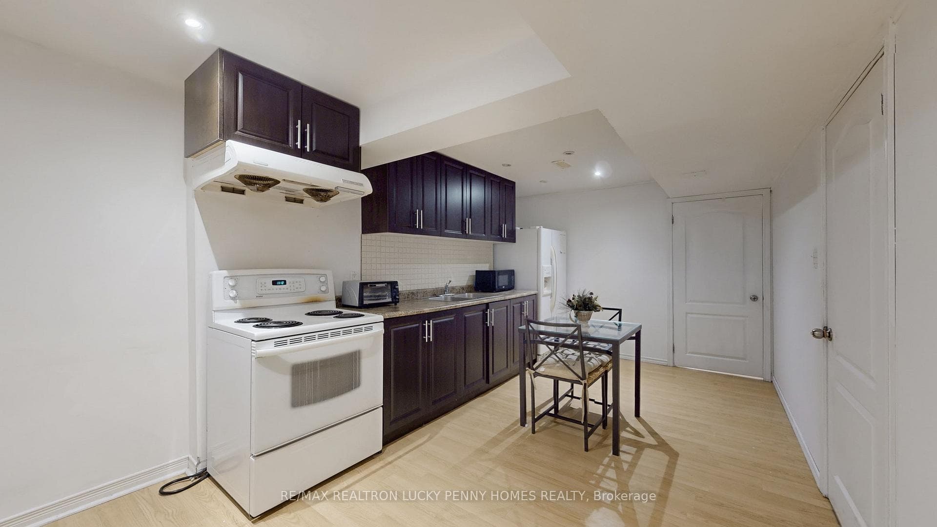617 Fred McLaren Boulevard photo 42