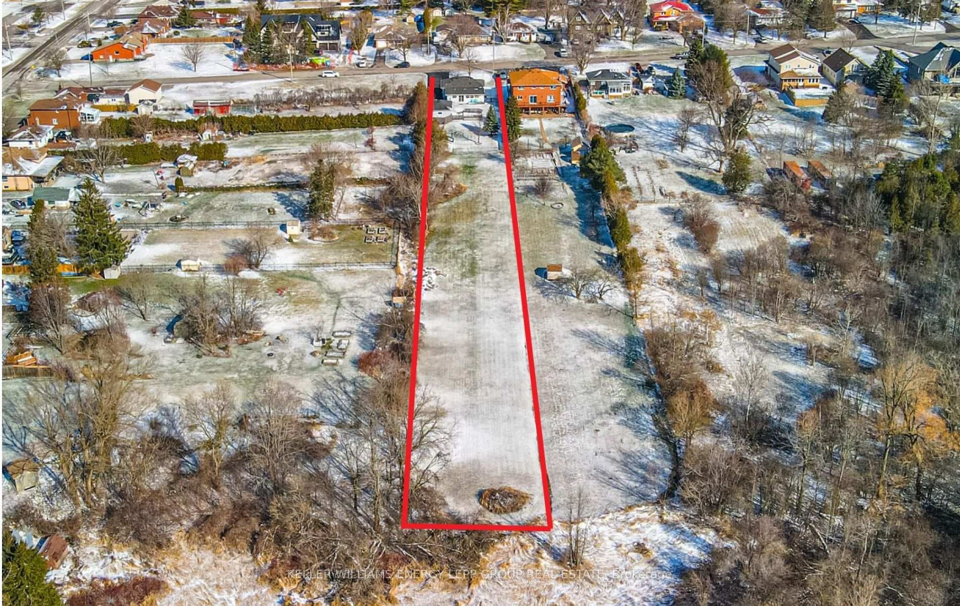 23 Bradley Boulevard photo 3