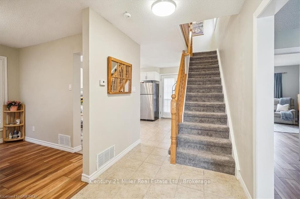 153 FIFE Road photo 3