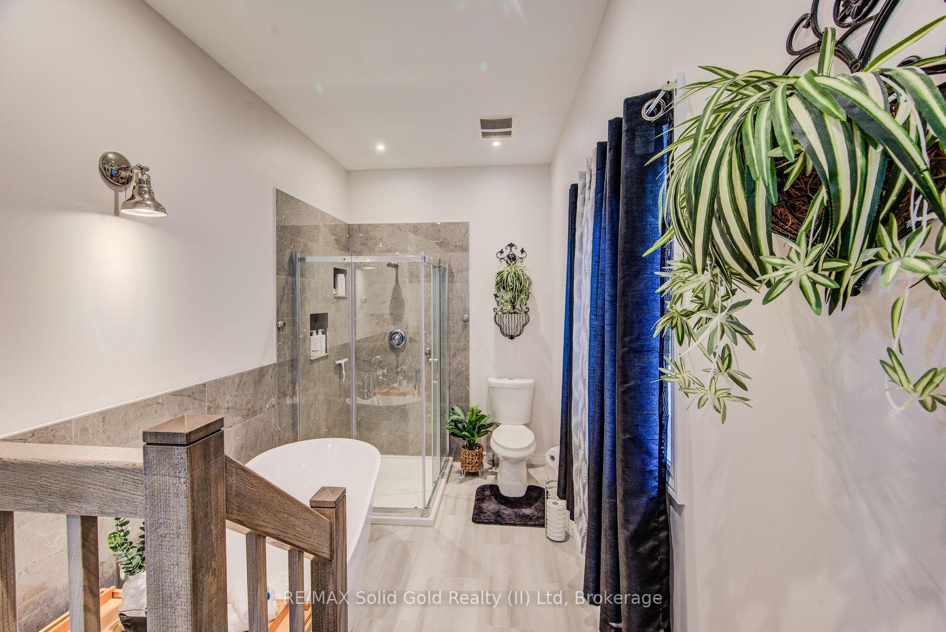 110 Glencliffe Court photo 25