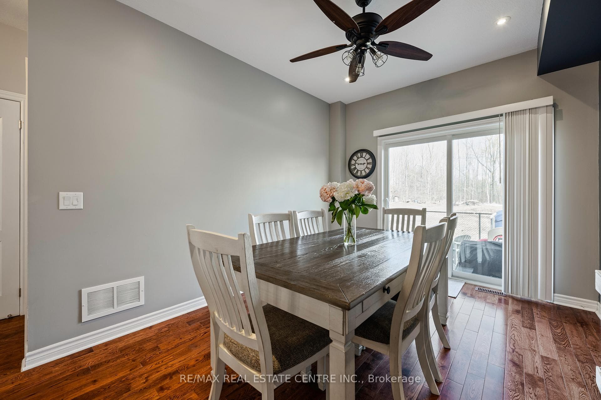 111 Samuel Drive photo 15