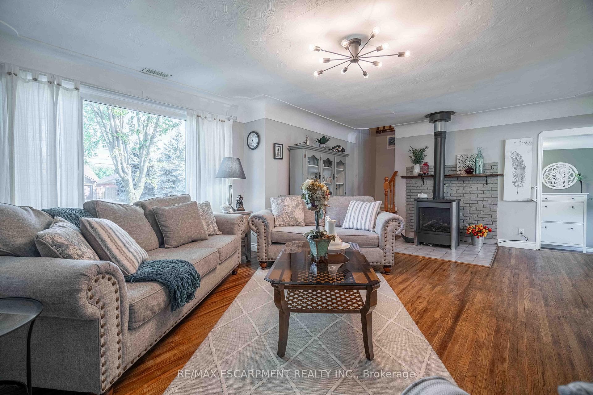 329 MARGARET Avenue photo 8