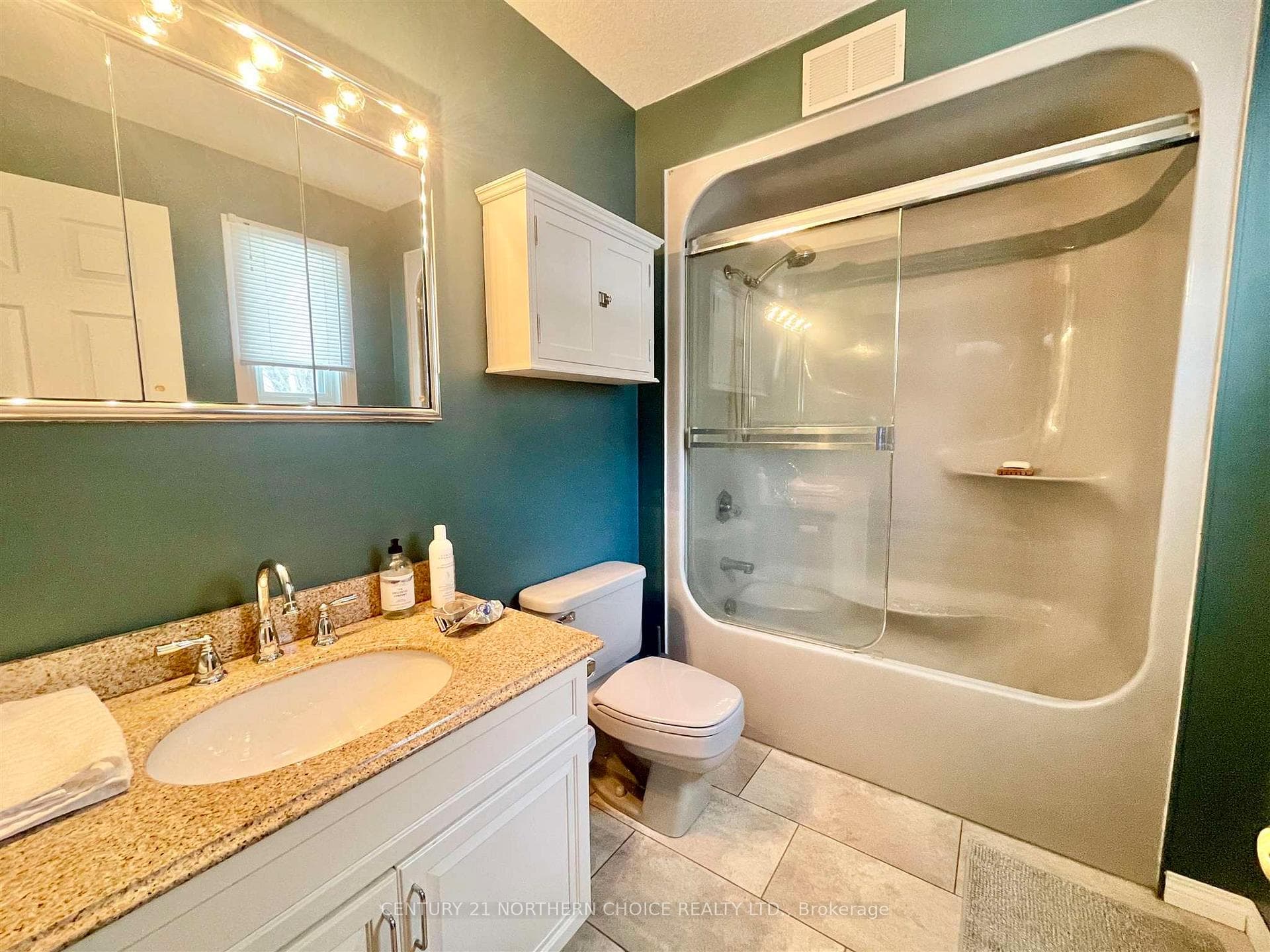 6 Lila Place photo 29