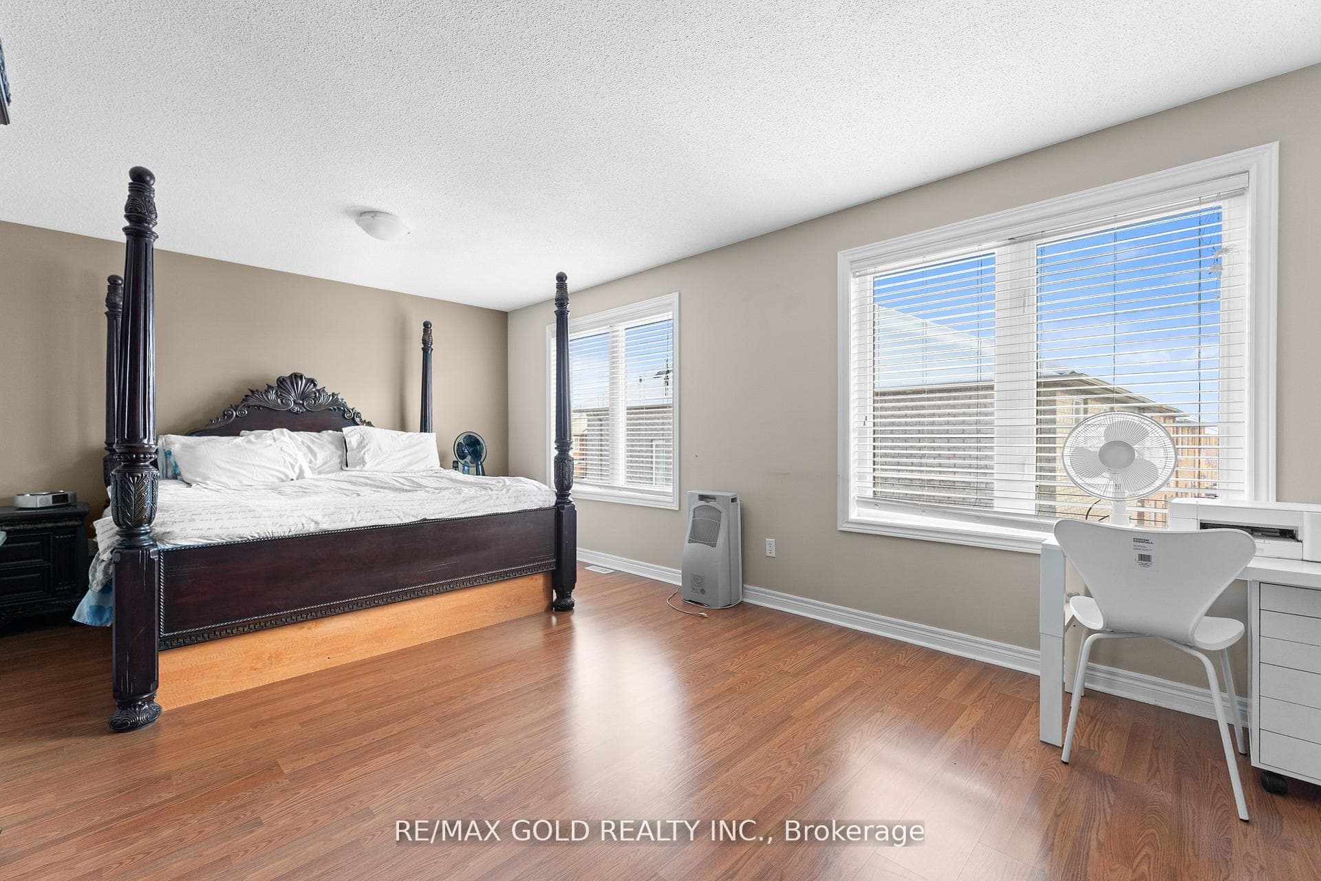 23 Runnymede Crescent photo 21