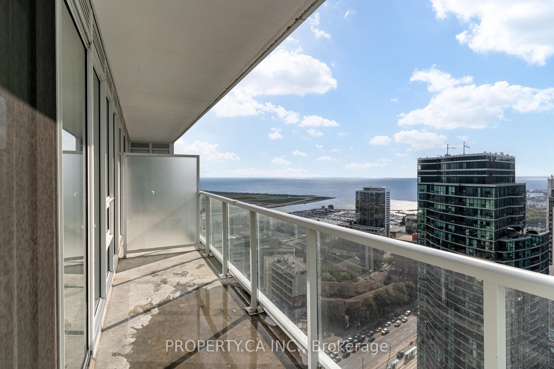 17 Bathurst Street Unit 3705 photo 11