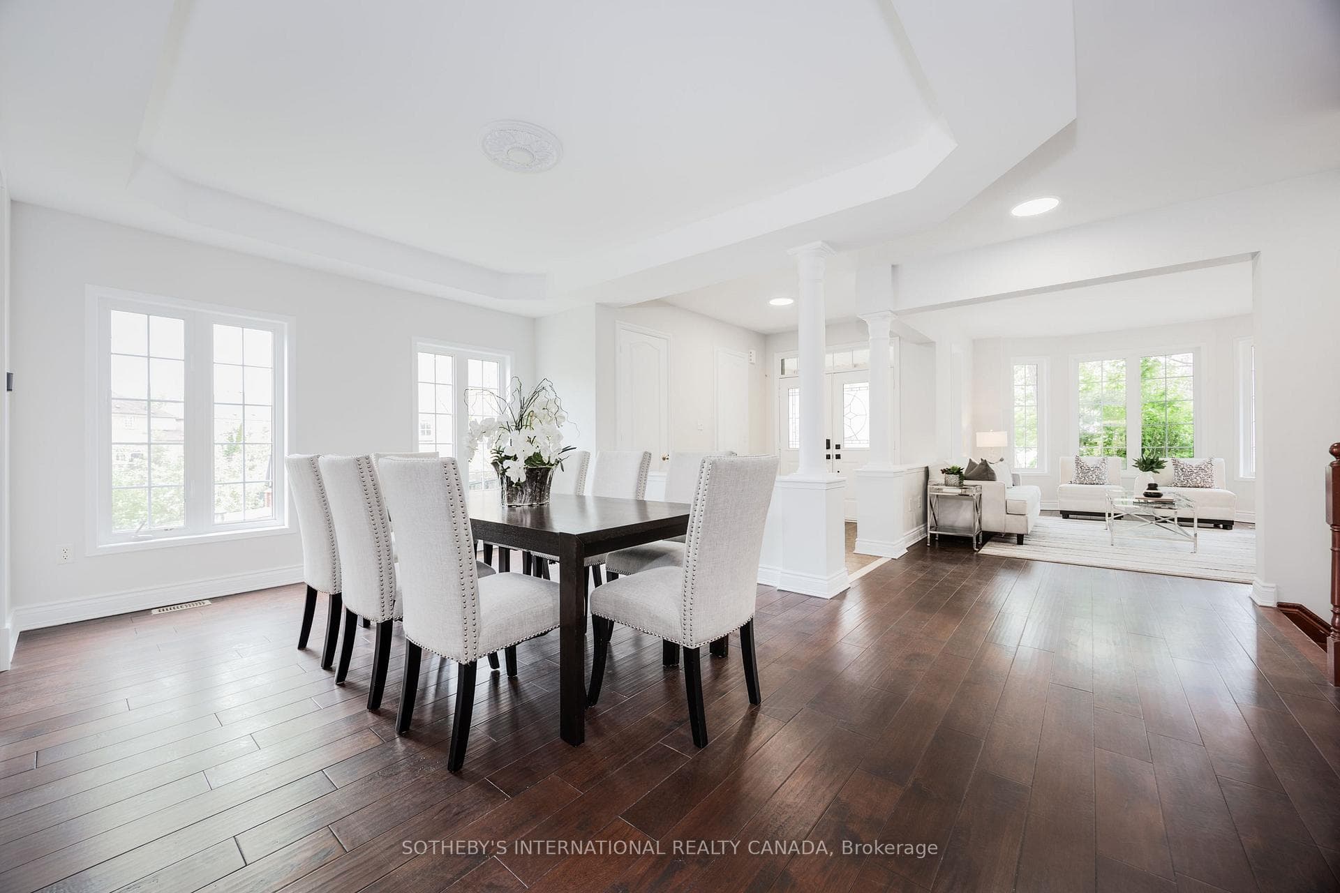 21 ALDEN Square photo 7