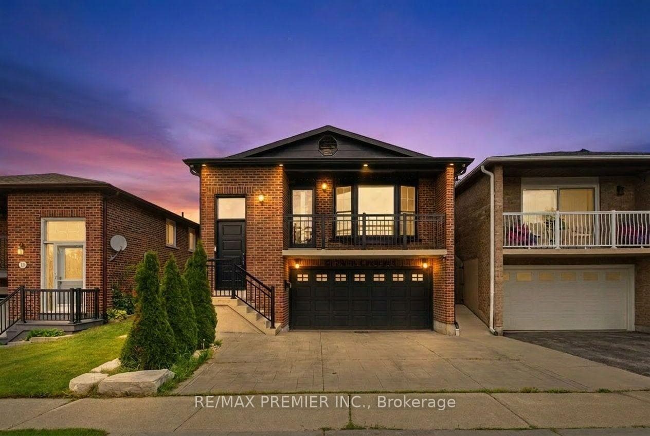 21 Avon Crescent photo 2