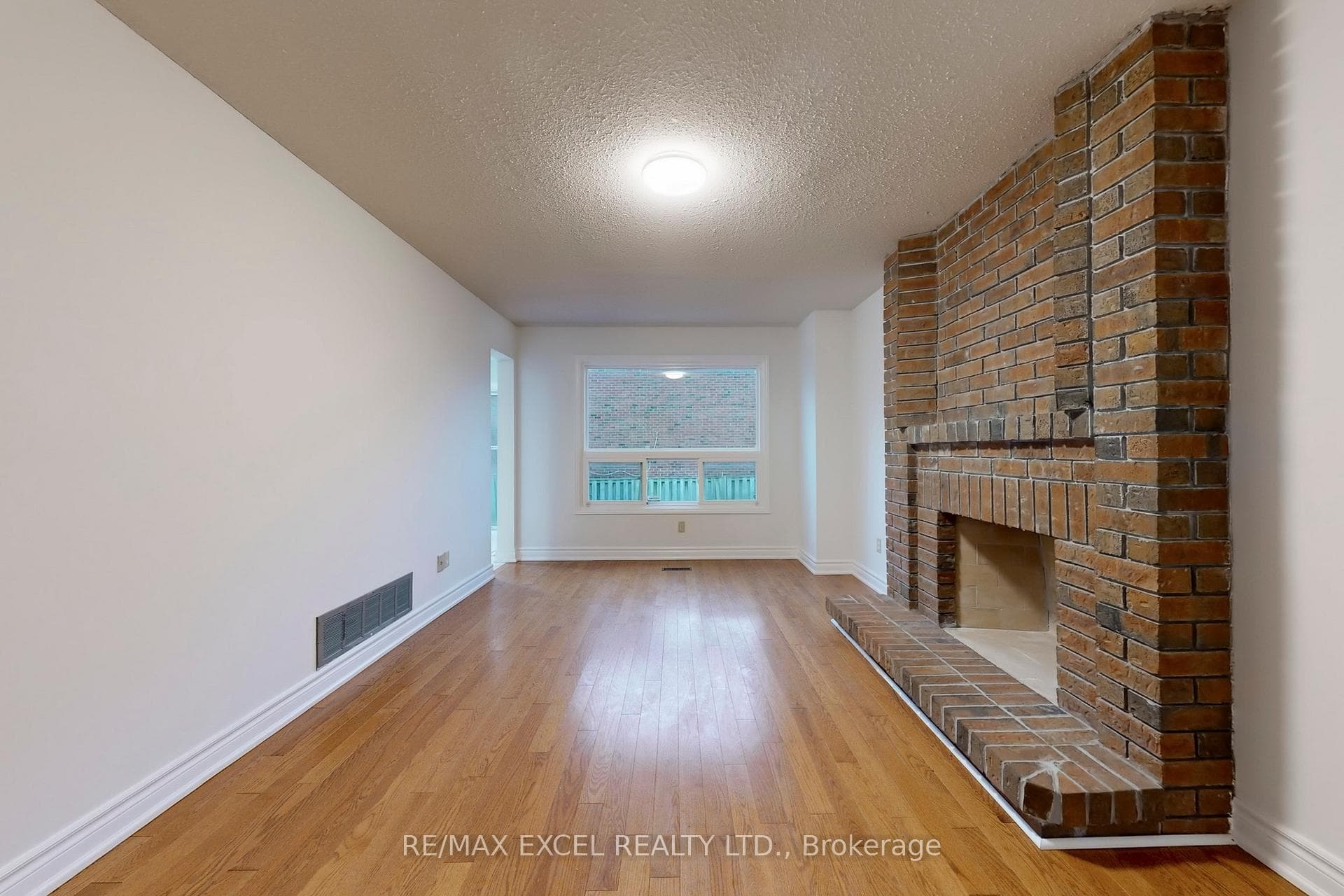 53 Sanwood Boulevard photo 10