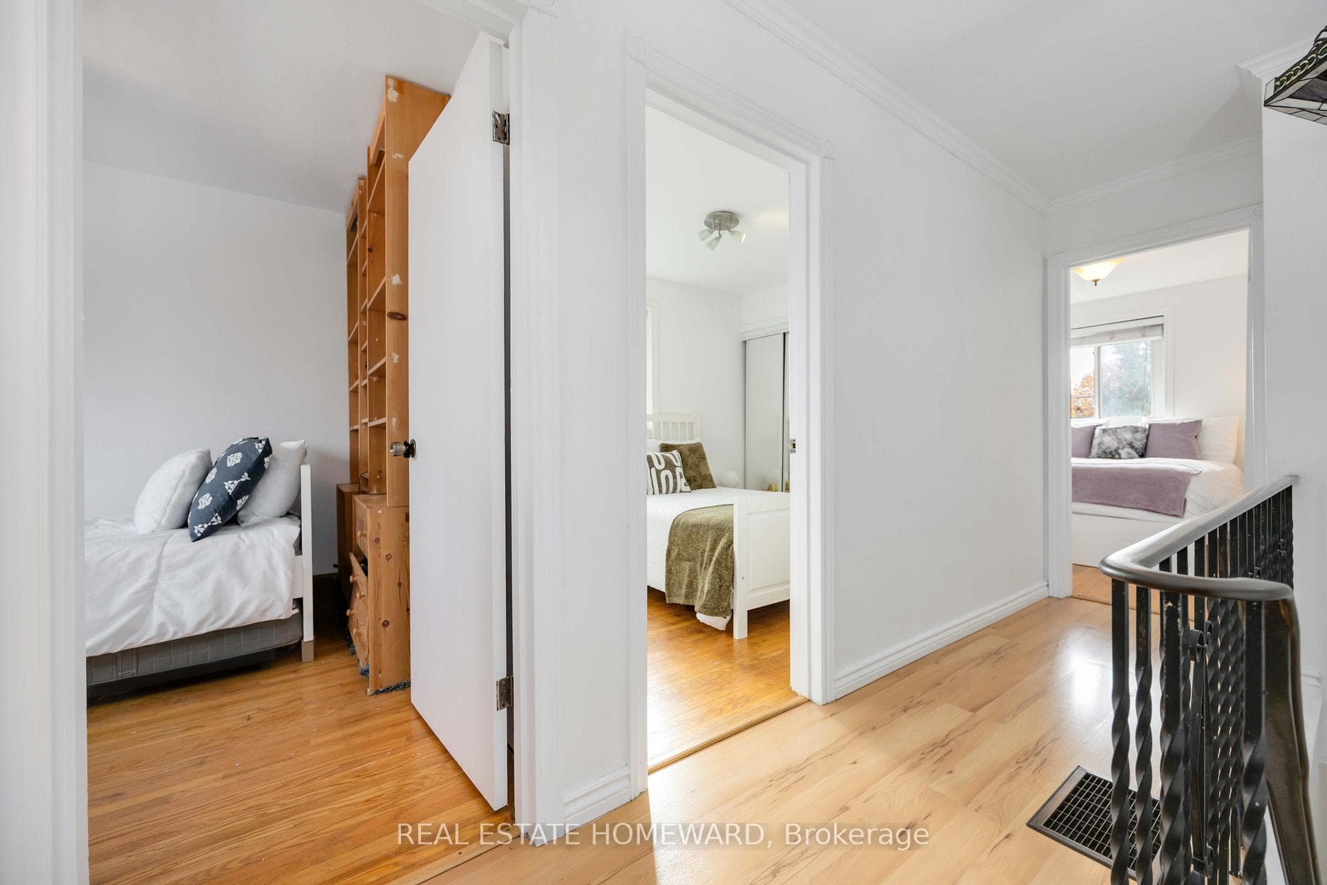 61 Avis Crescent photo 19
