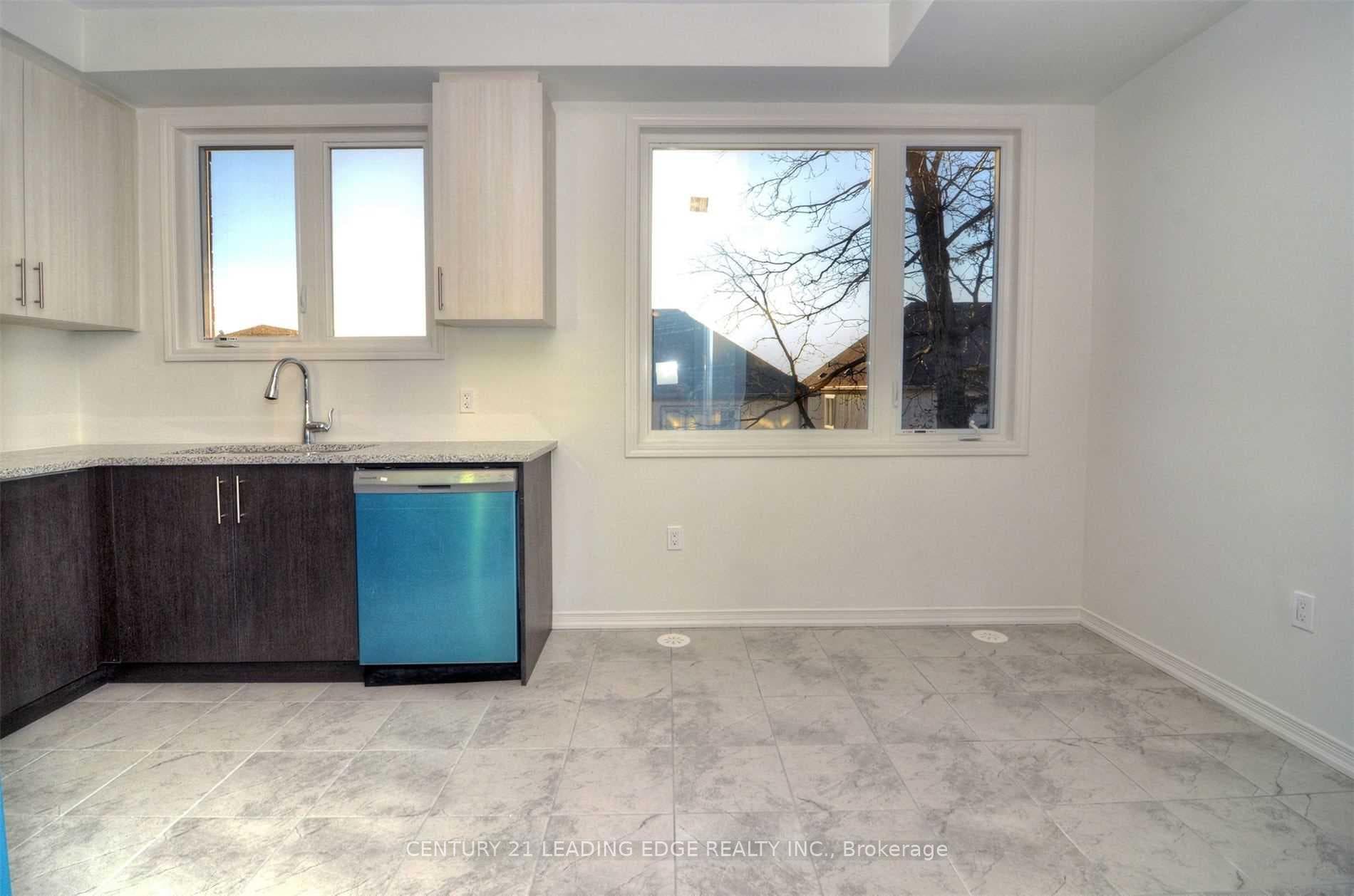 1416 Coral Springs Path photo 17
