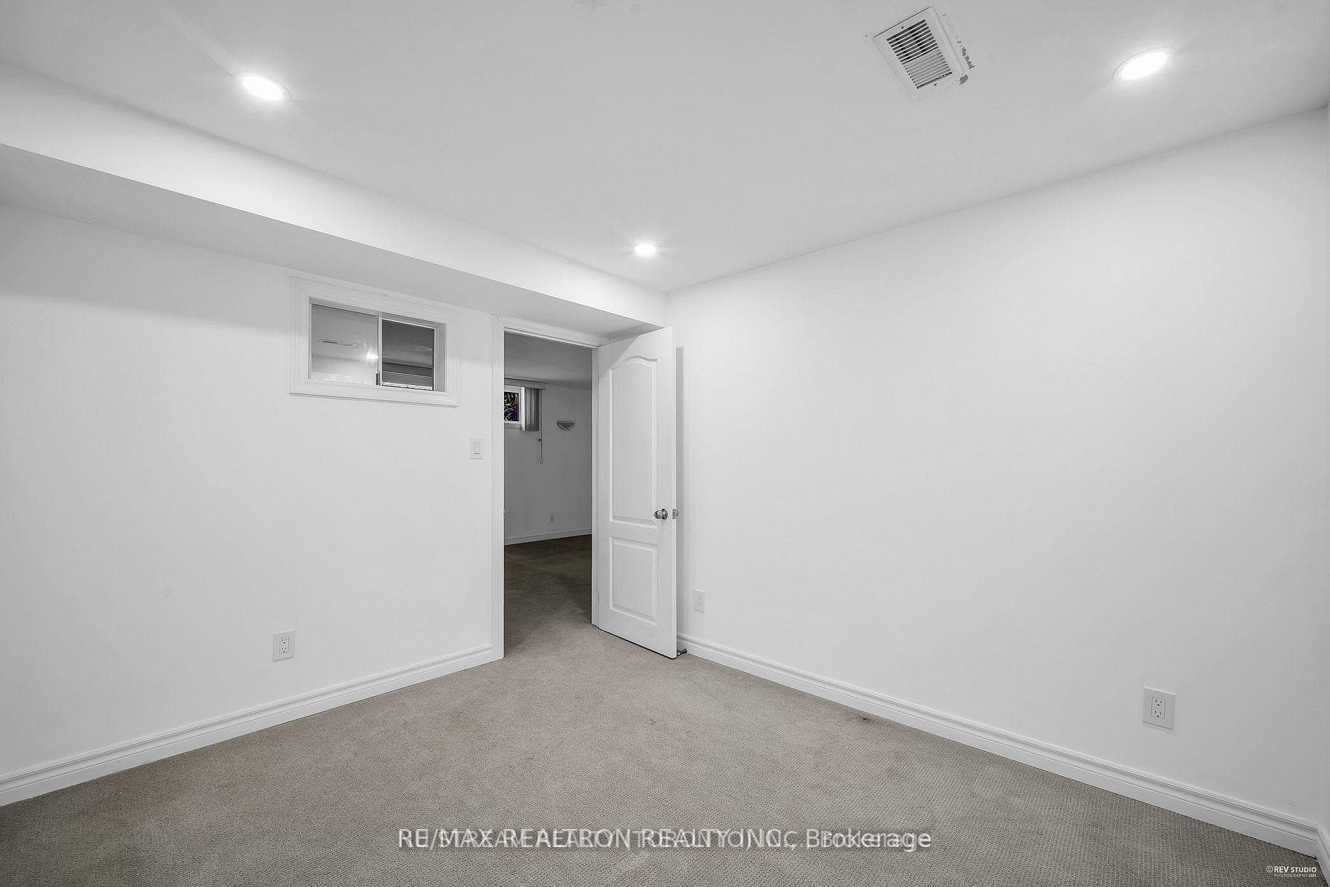 26 Bendale Boulevard Unit (Lower) photo 6