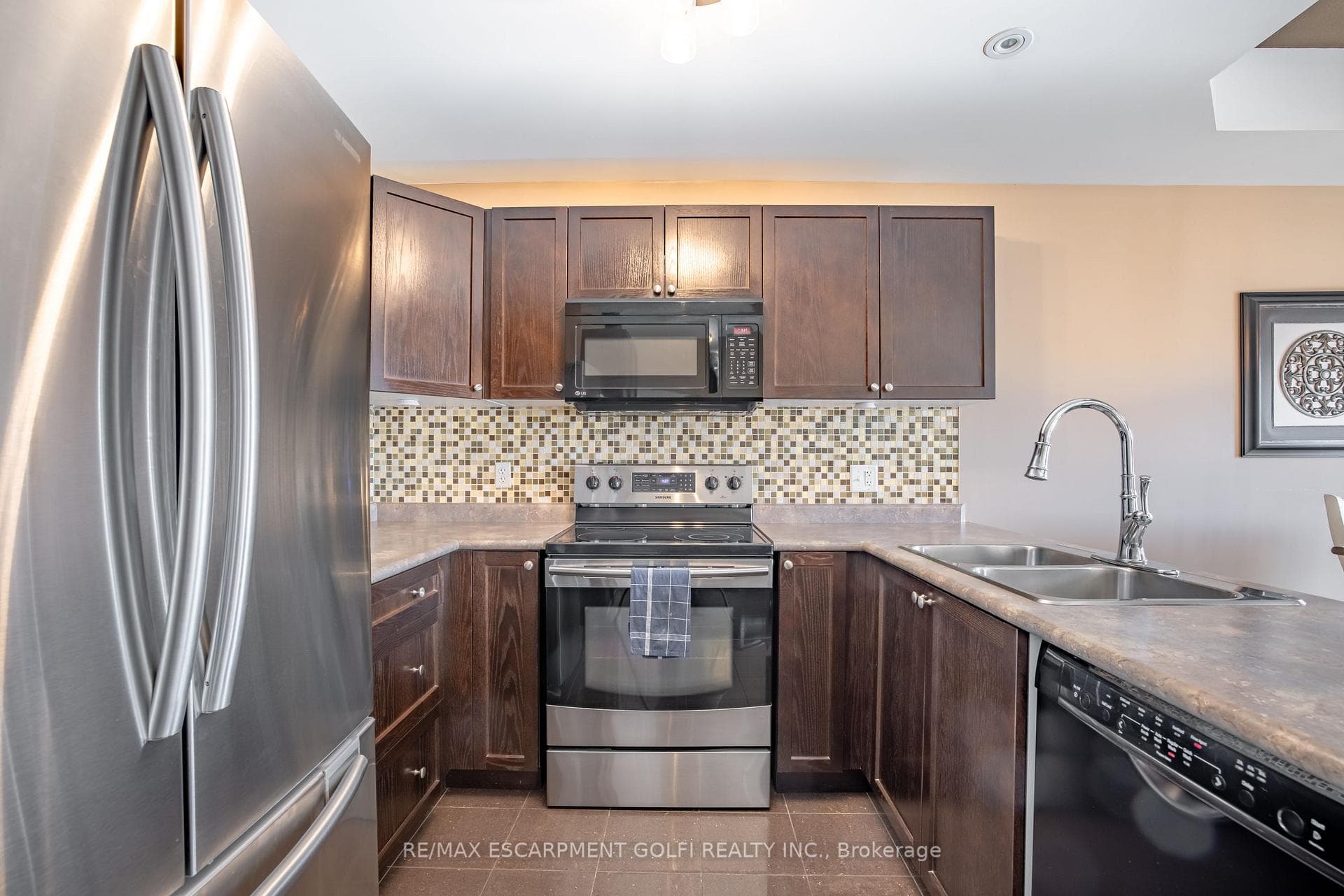 6 Atessa Drive Unit 37 photo 9