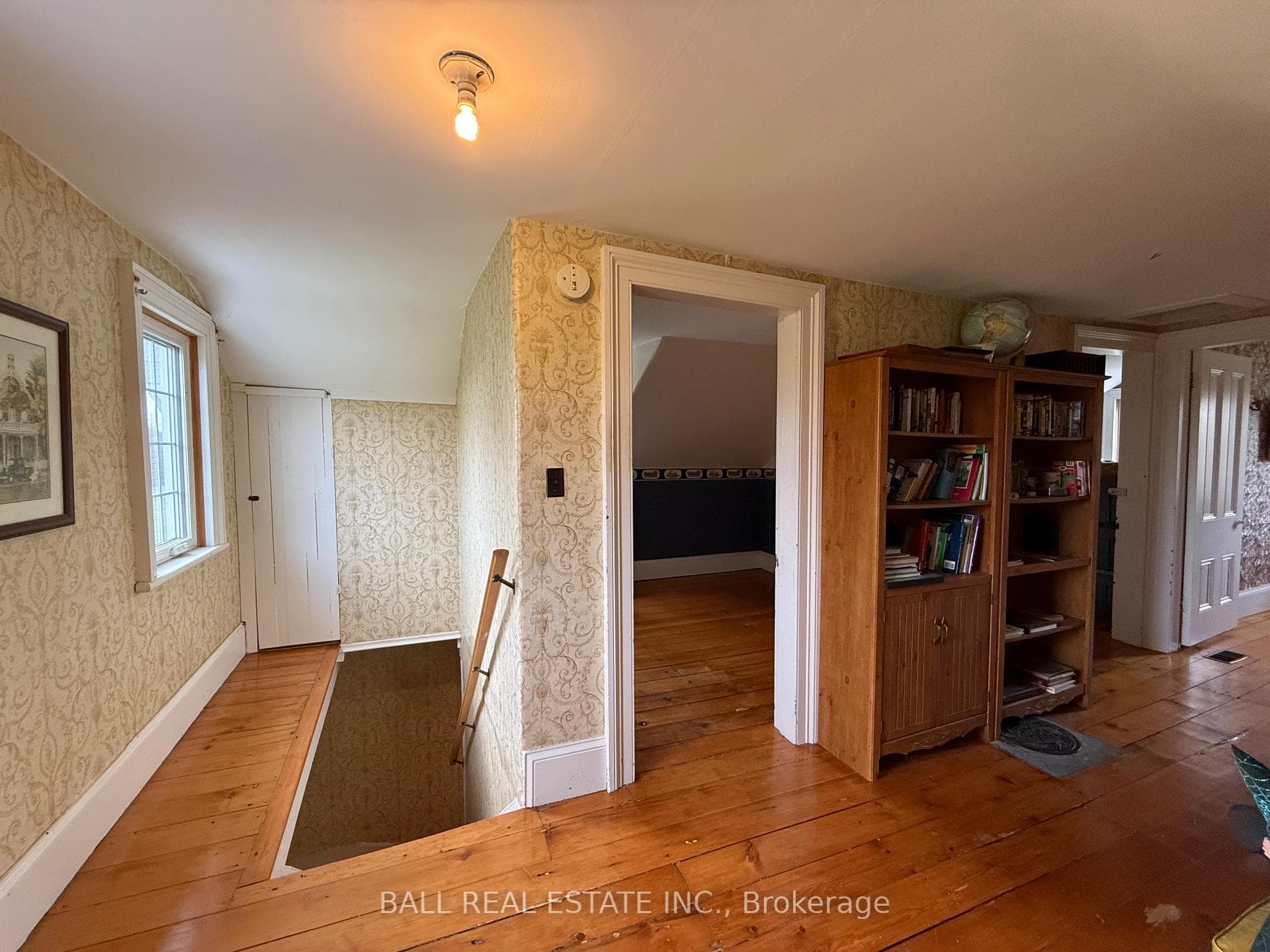 2244 12th Line Smith N/A photo 31