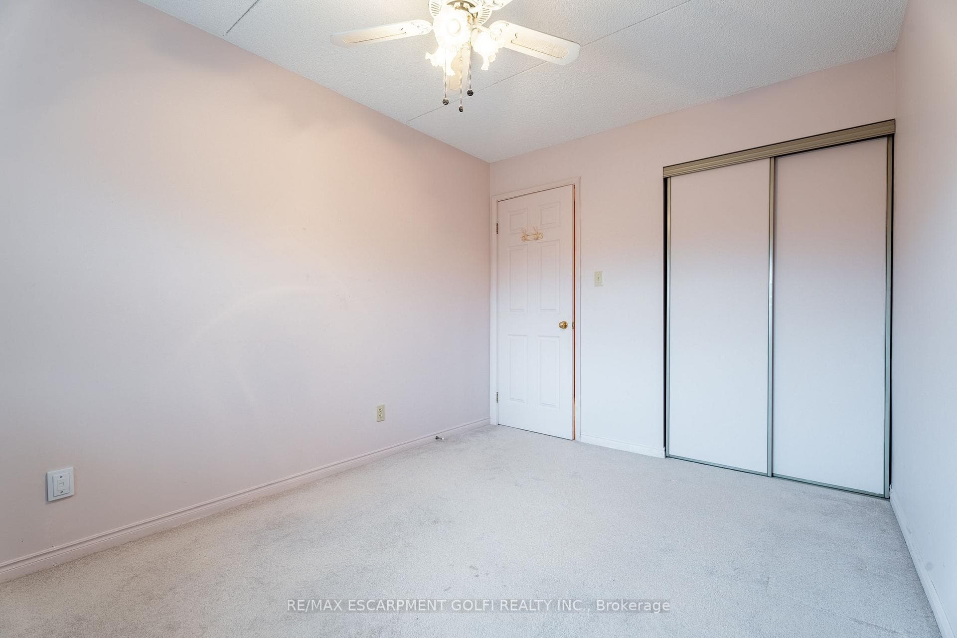 11 Mill Pond Court Unit 604 photo 26