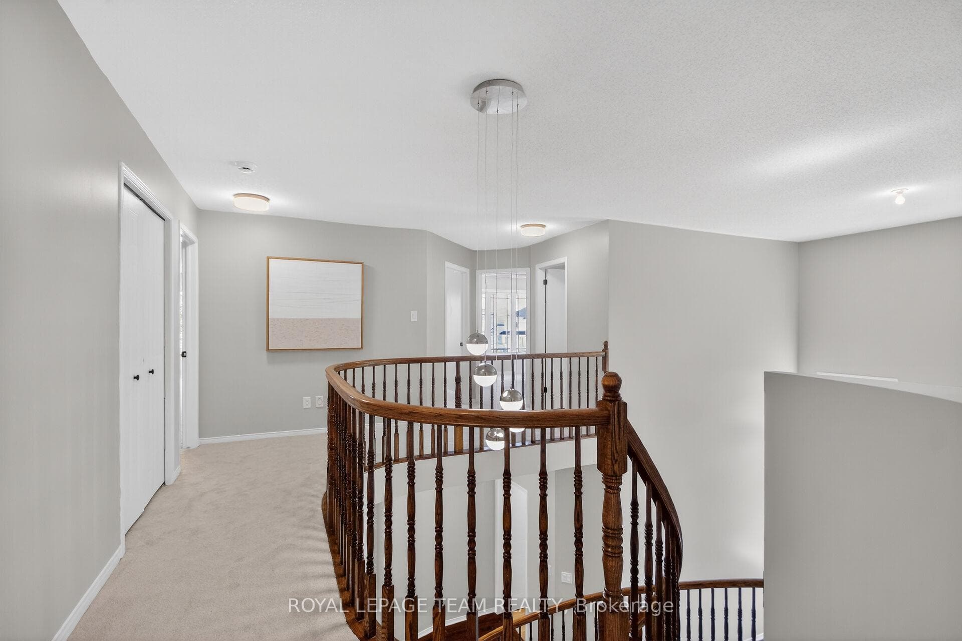 121 Muskego Crescent photo 32