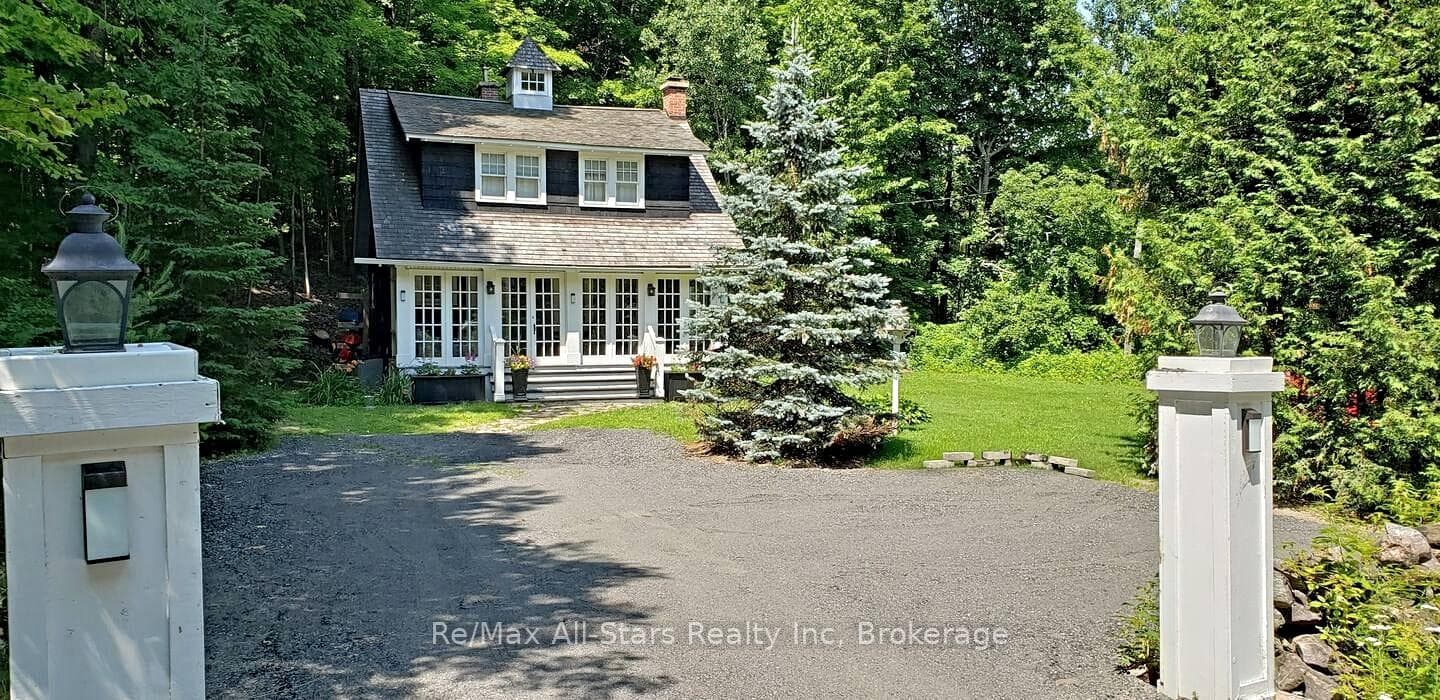1037 Glenmount Road photo 5