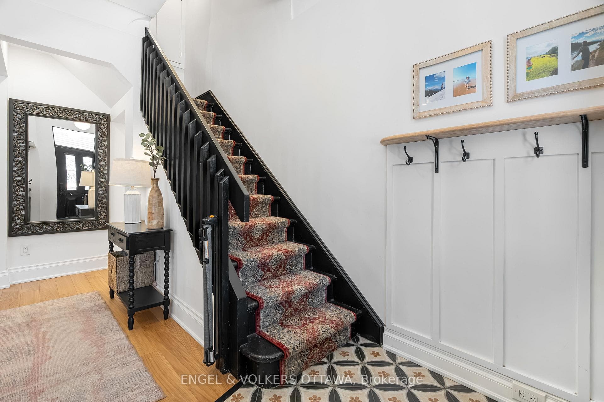 817 Lyon Street photo 18