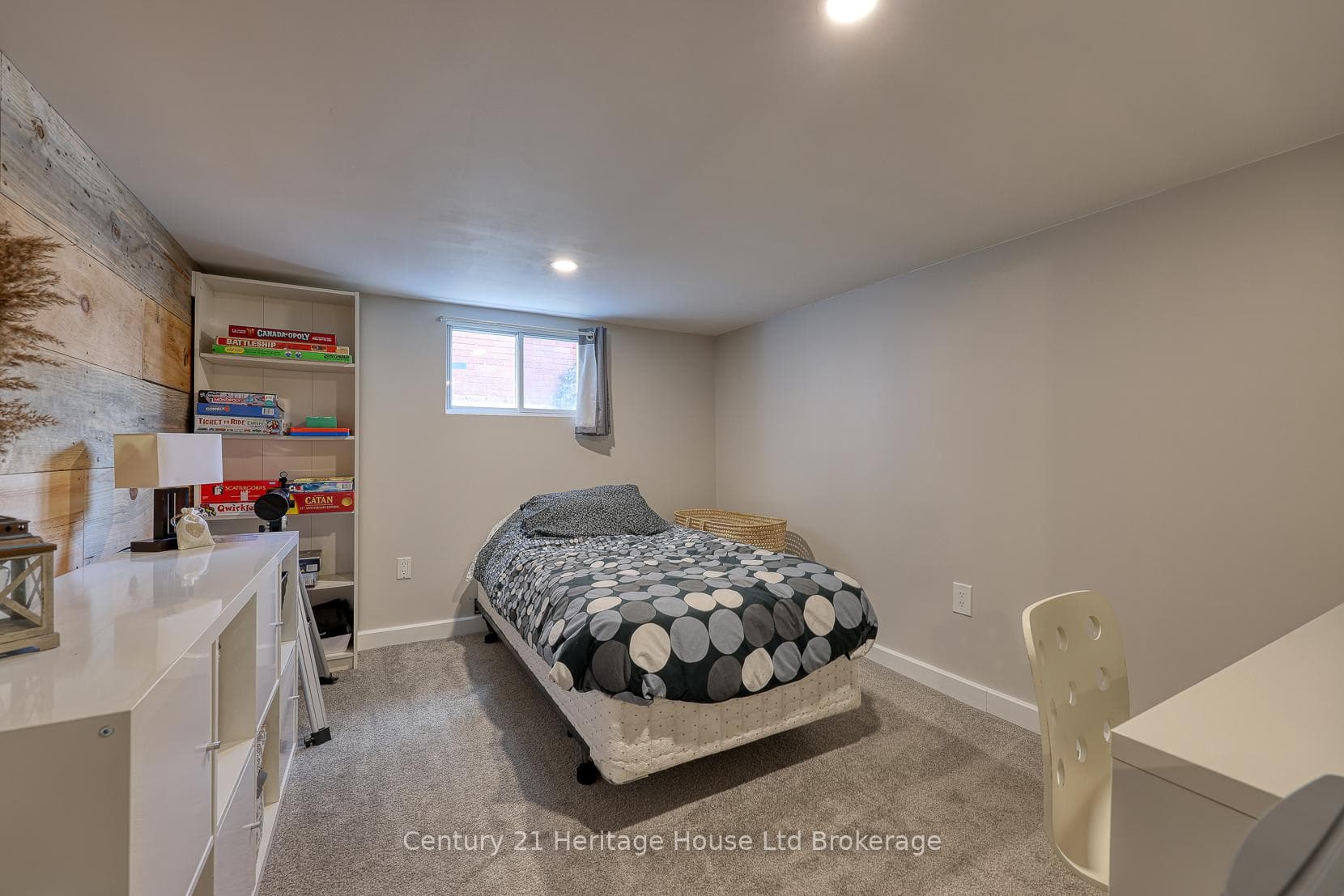 258 Graham Street photo 16
