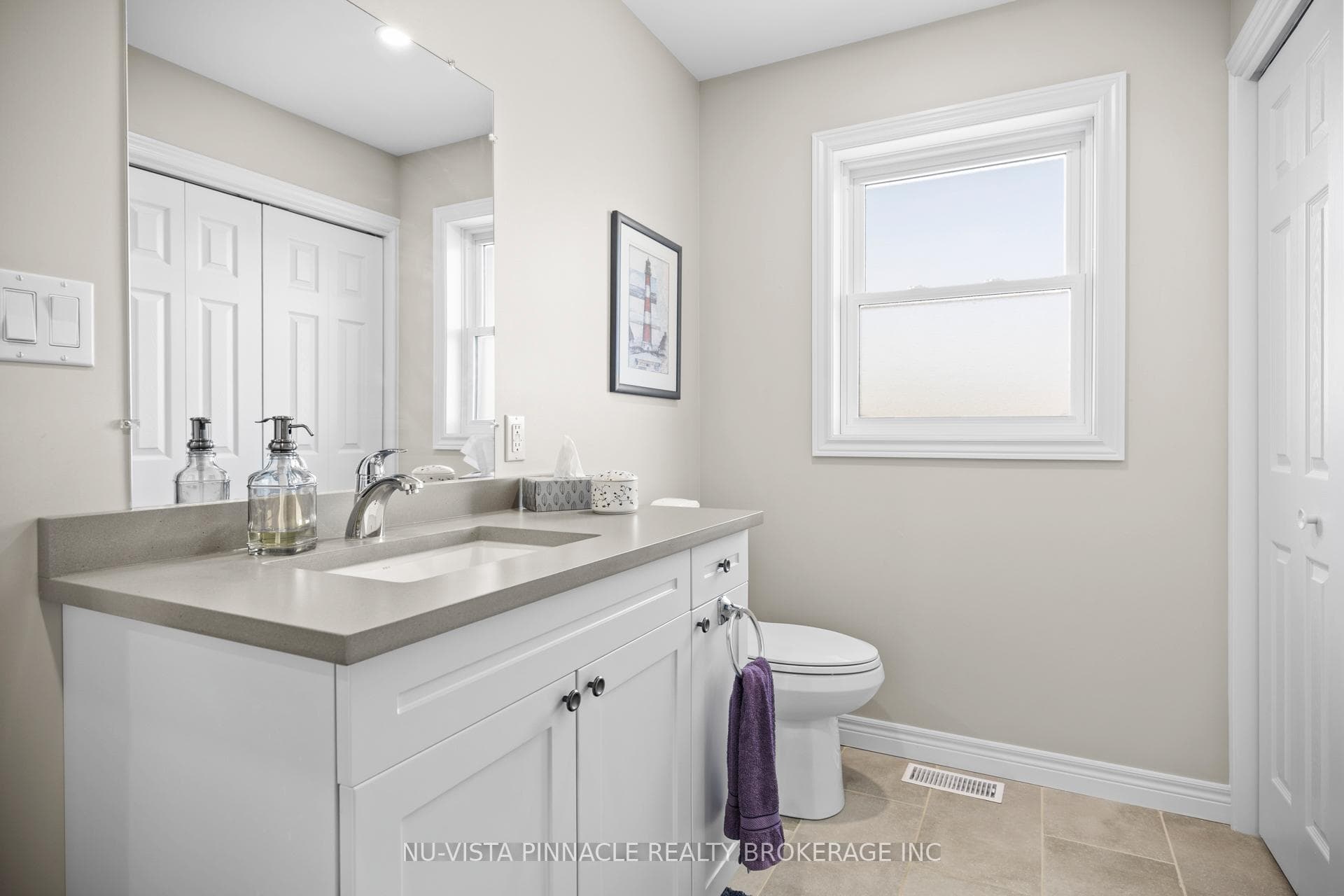 3864 St Clair Parkway photo 14