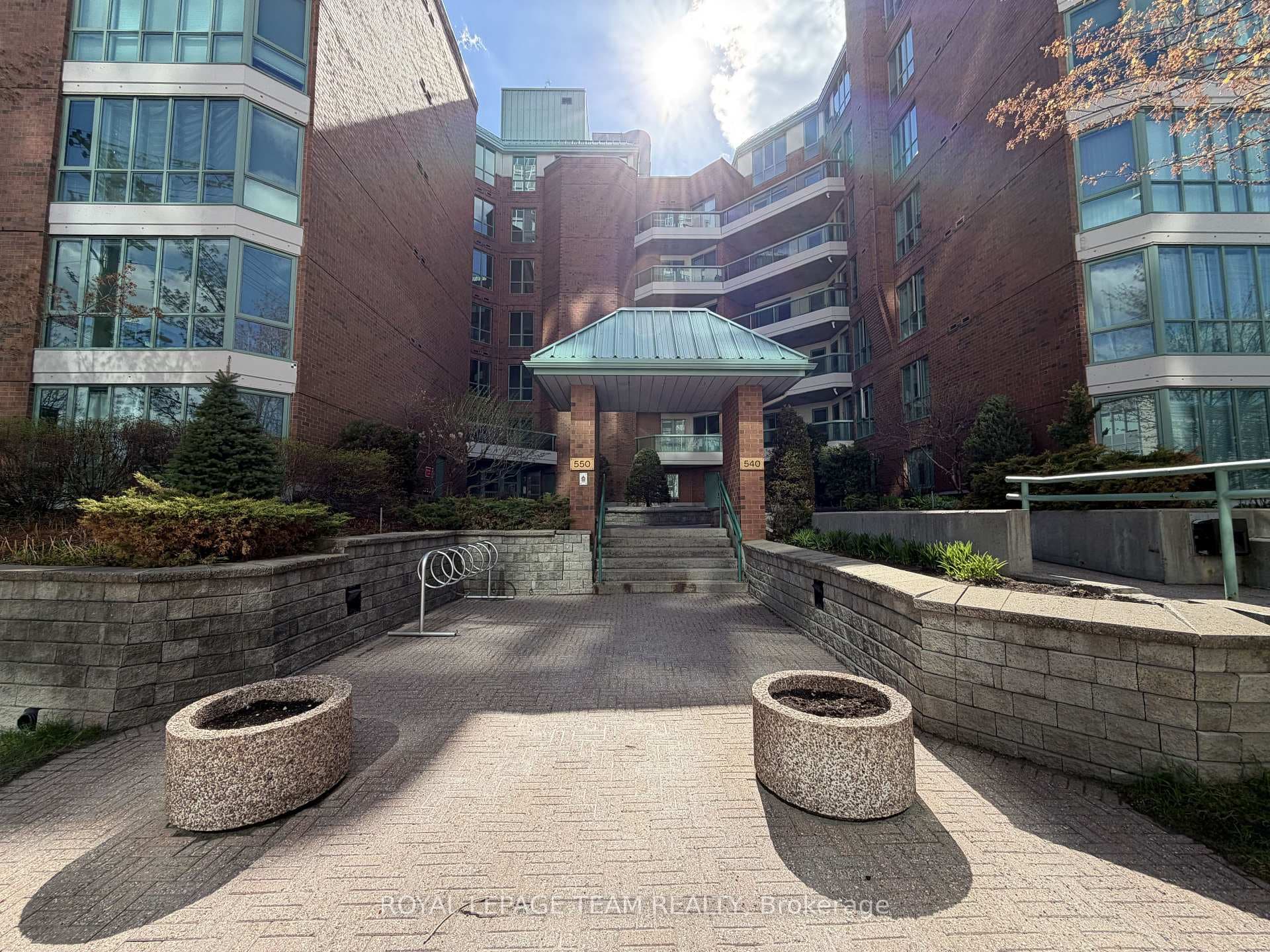 Welcome to 550 Cambridge Street South