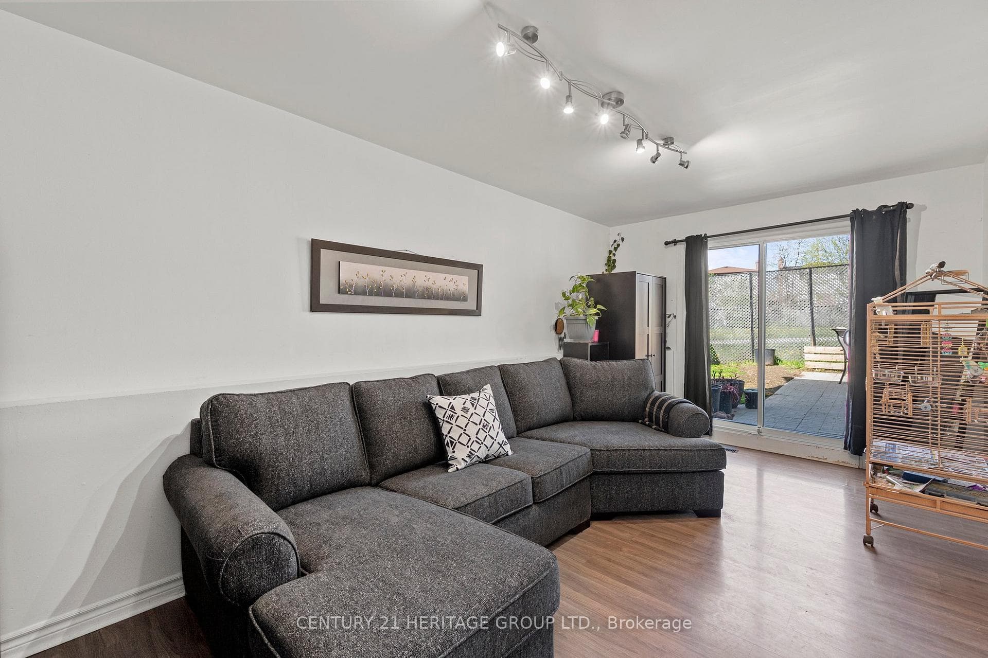 79 Hudson Crescent photo 16