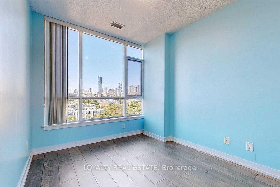 200 Sackville Street Unit 710 photo 19