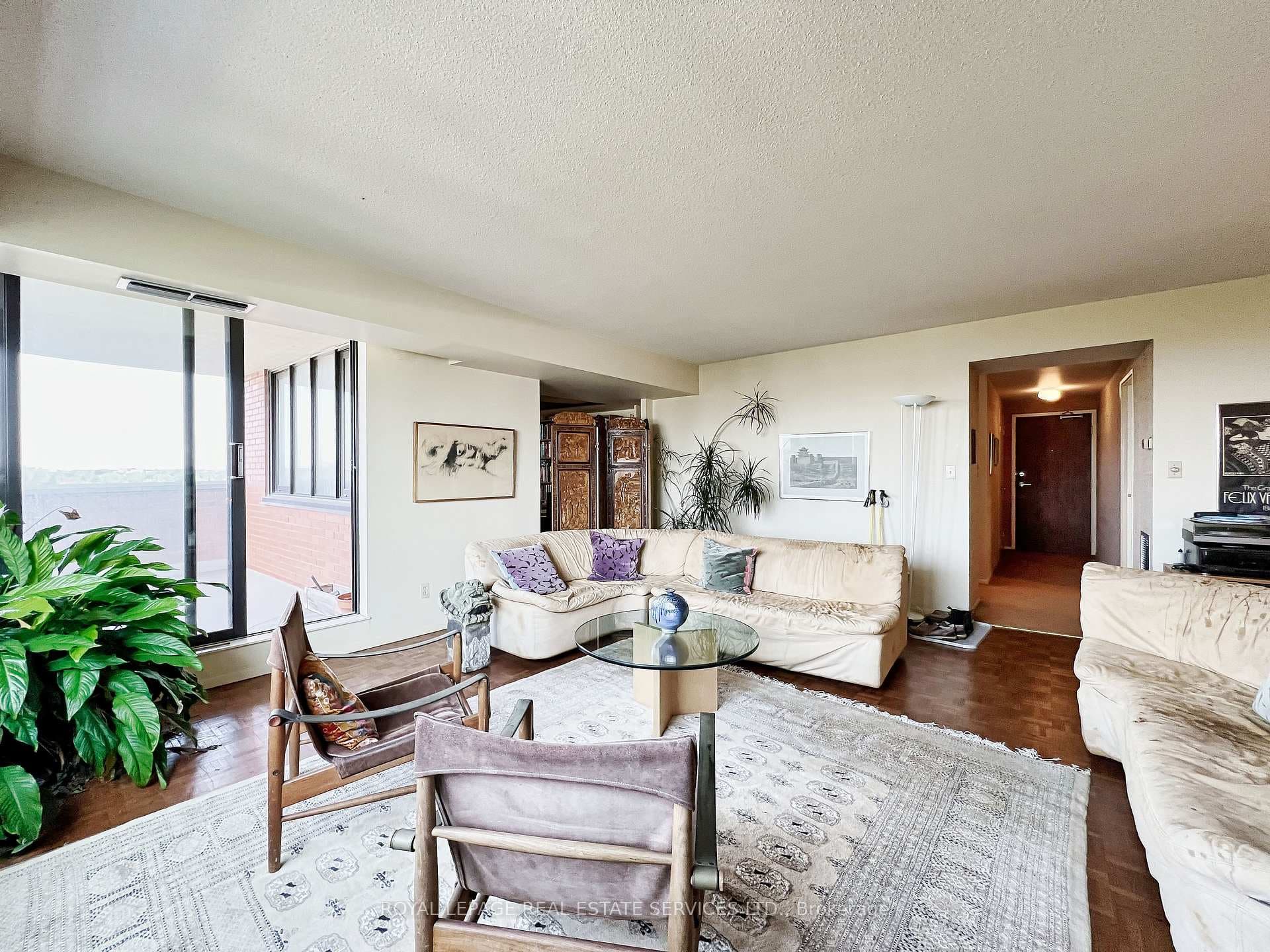 260 Heath Street Unit 1304 photo 18