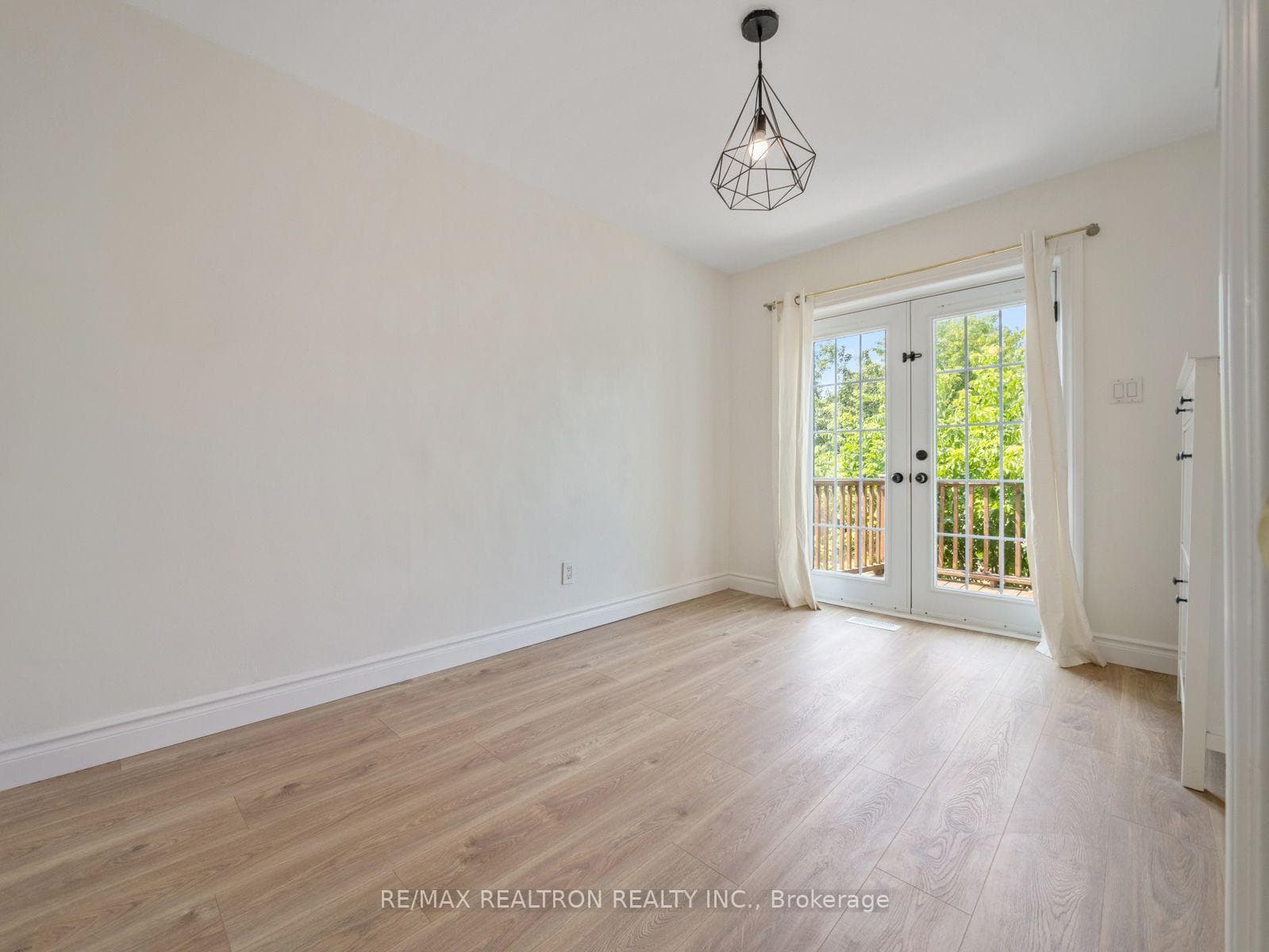 110 Gorman Park Road photo 18