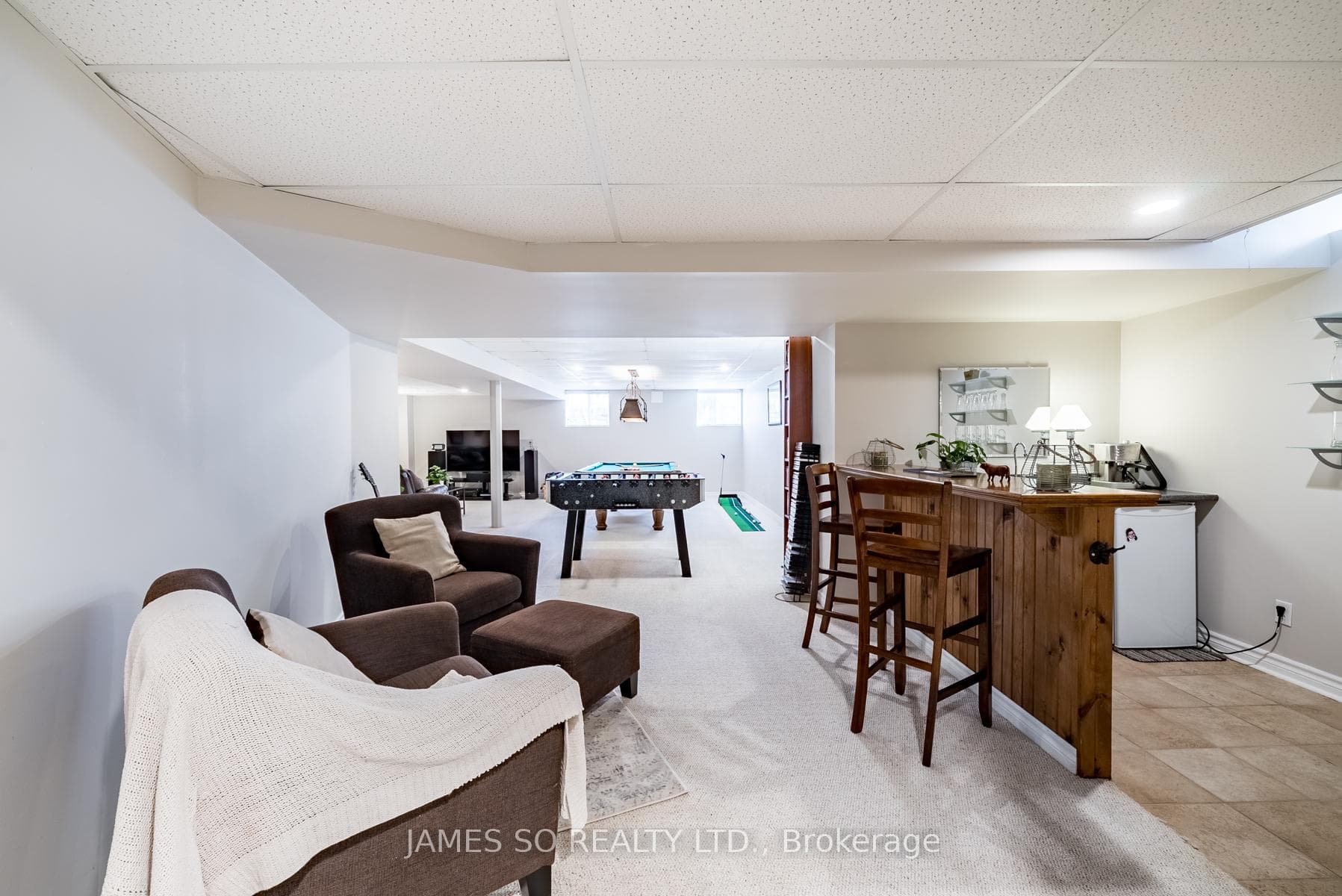 108 Downey Drive photo 28