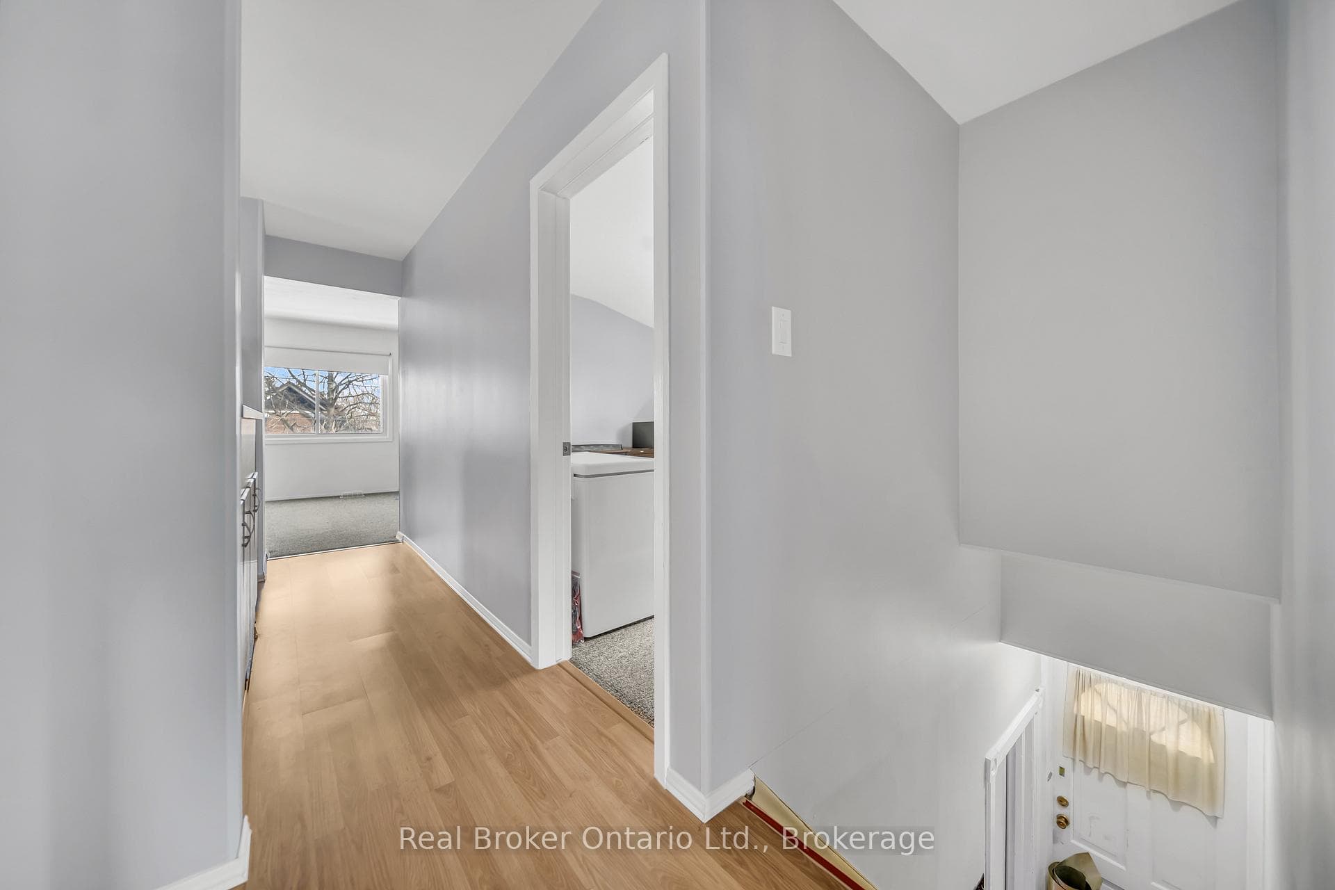 141 Samuel Street photo 22