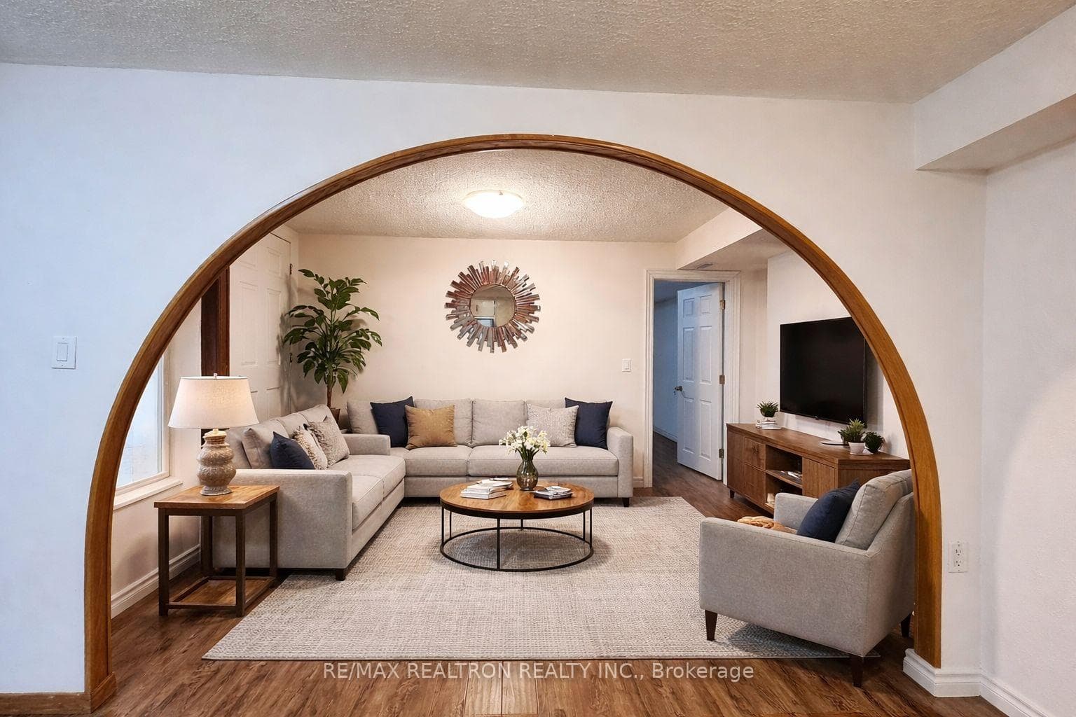 Virtual Staging Applied to Picture