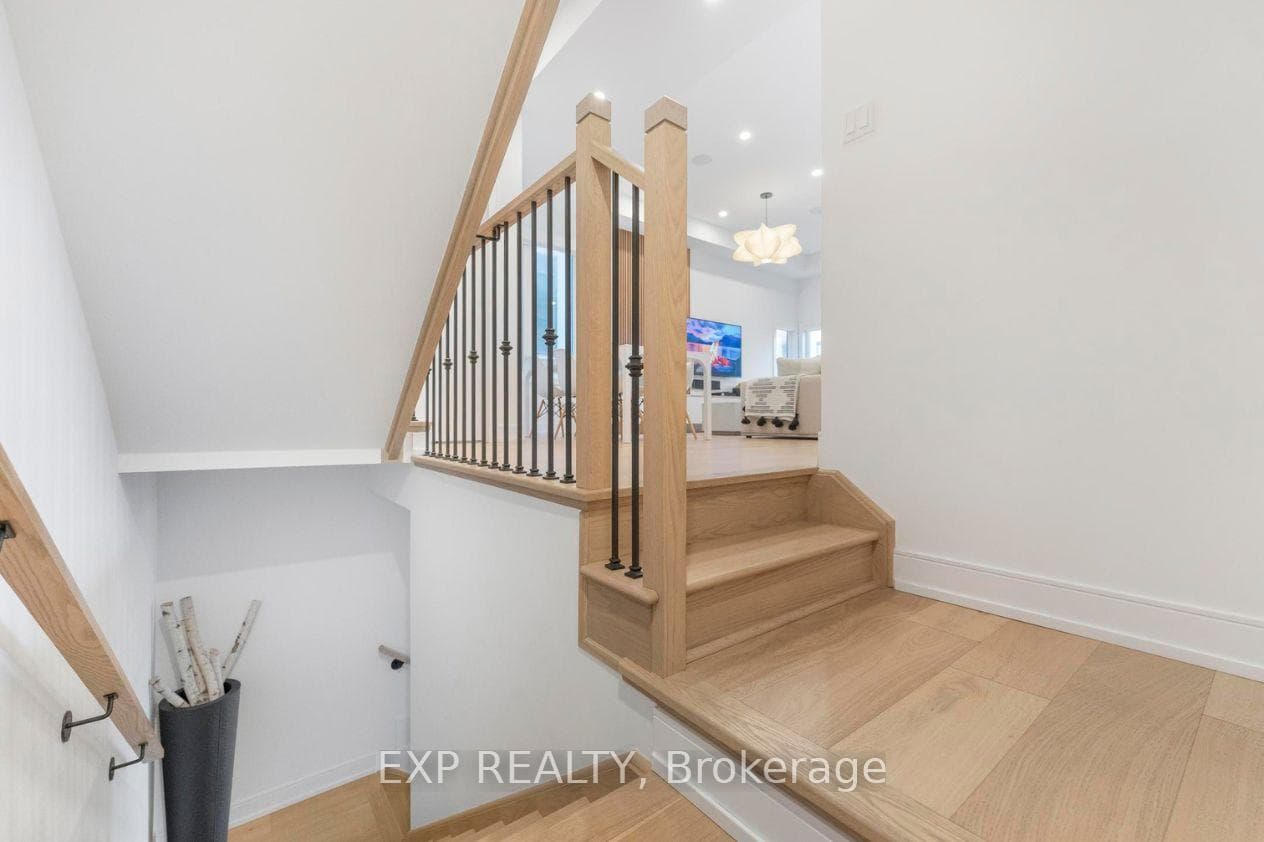 1417 Clarriage Court photo 22
