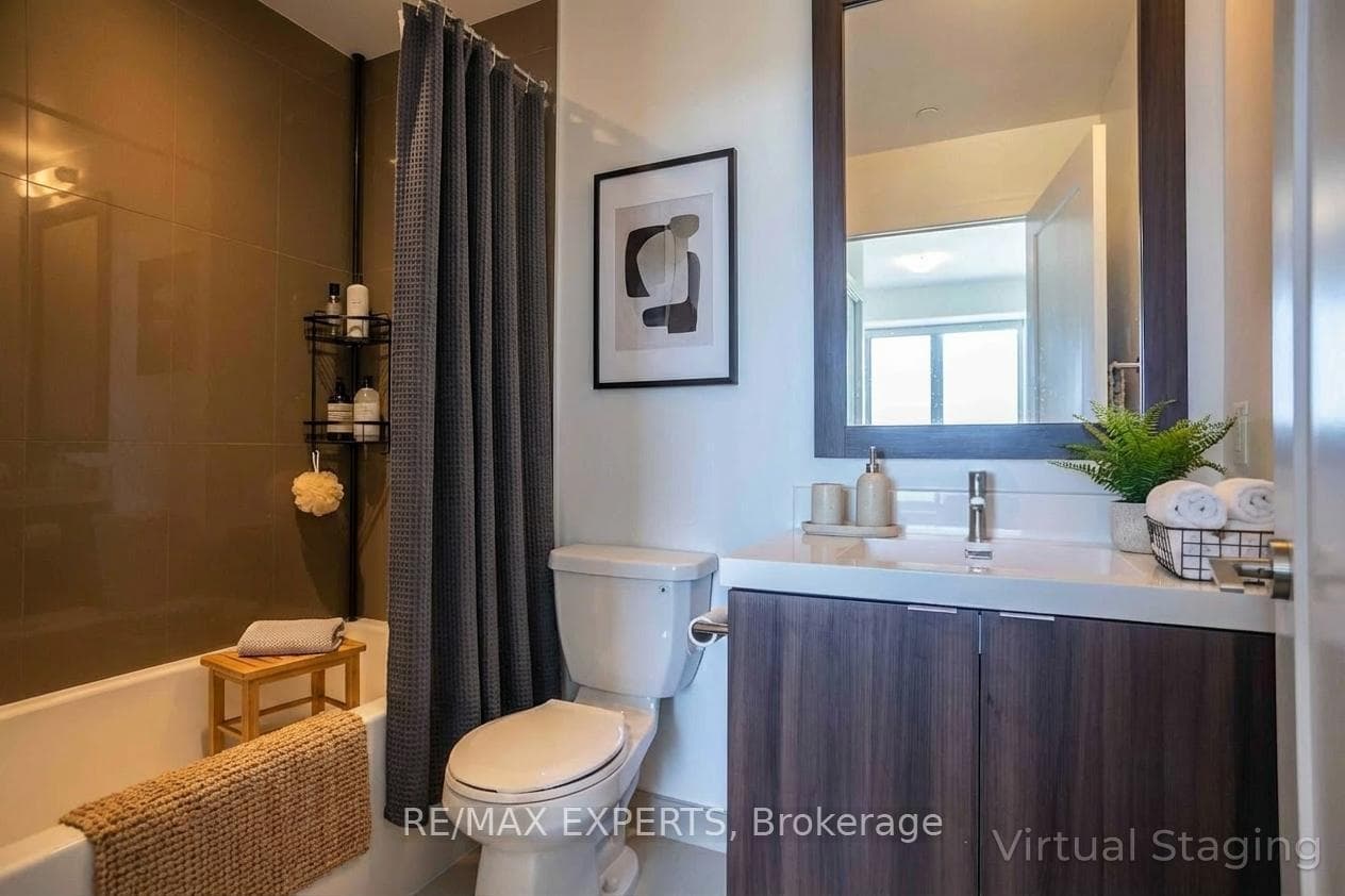7 Mabelle Avenue Unit 4402 photo 7