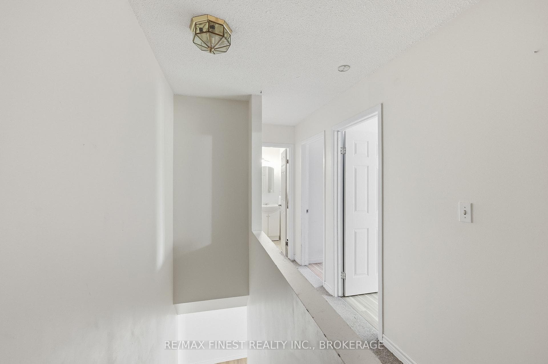 845 Milford Drive Unit 301 photo 23