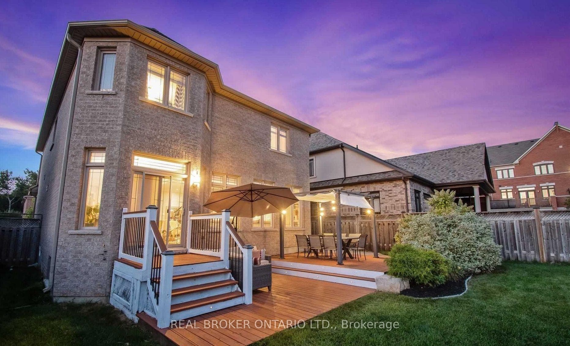 15 BIRCH PARK Drive photo 33