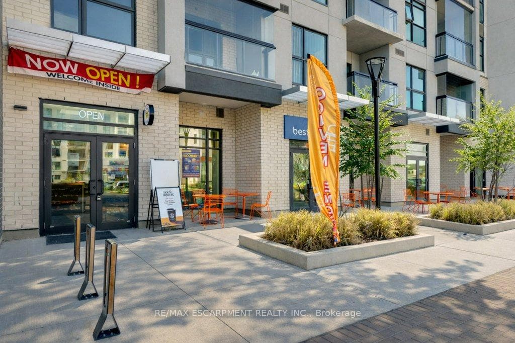 480 Gordon Krantz Avenue Unit 303 photo 37