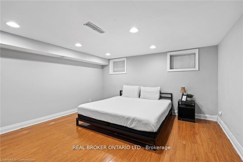 5317 Third Avenue photo 28