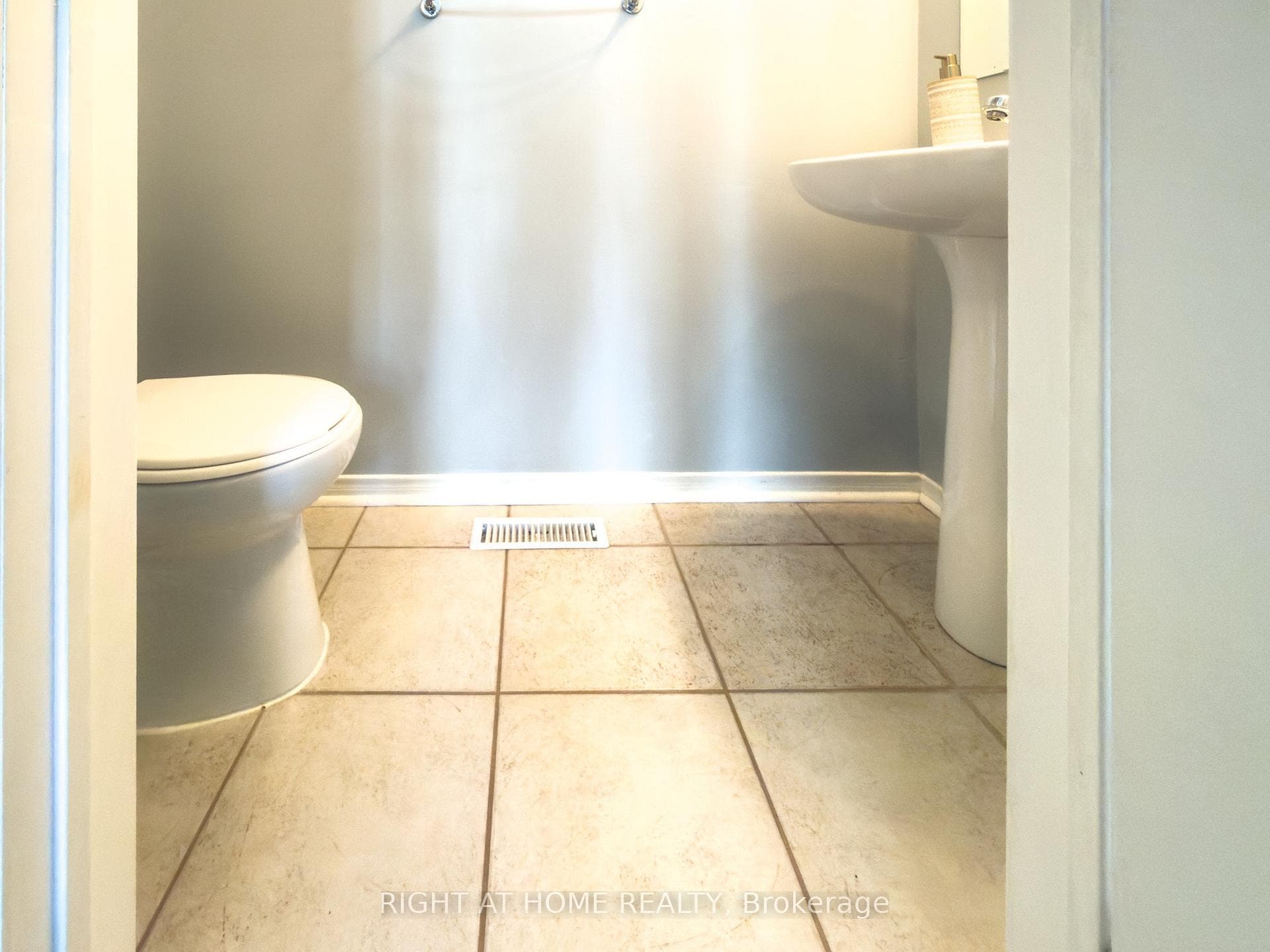 7101 Branigan Gate Unit 29 photo 15