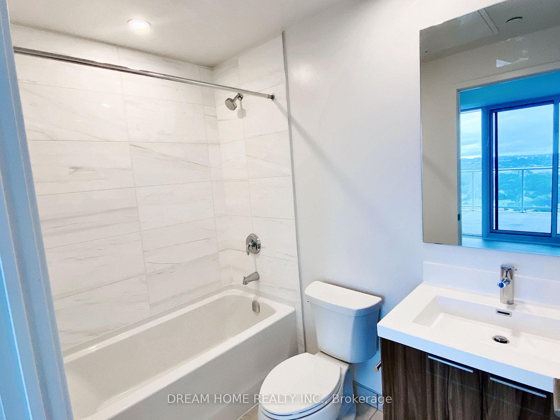 50 O'Neill Road Unit 2204 photo 6