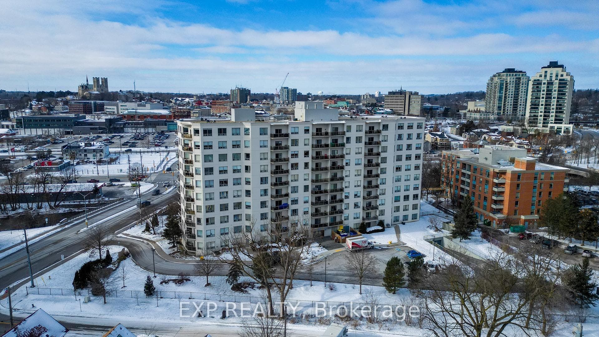 60 Wyndham Street Unit 901 photo 1