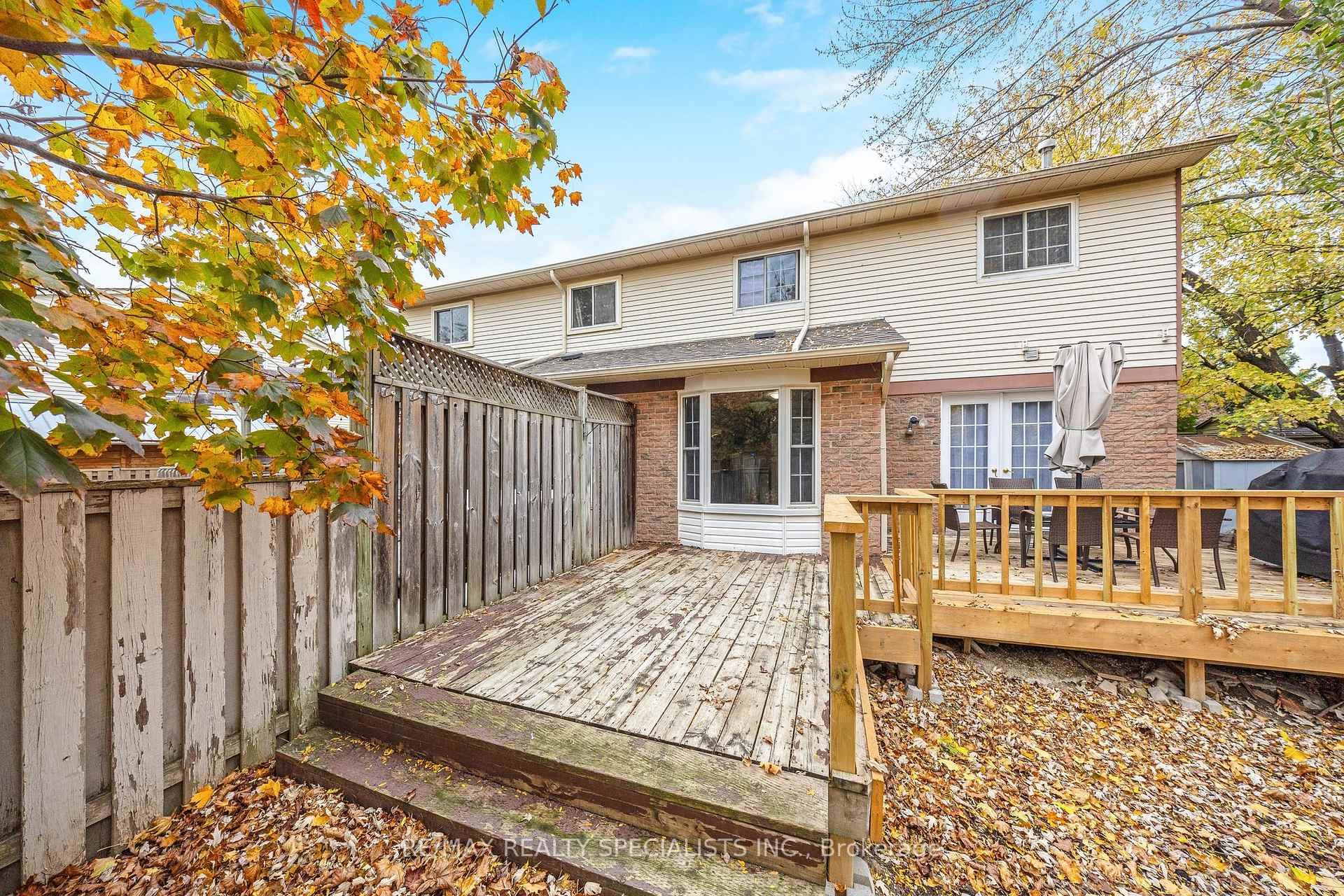 538 Conway Court photo 36