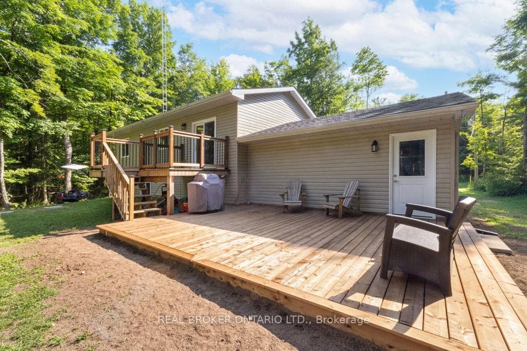 804 Darling Road photo 36