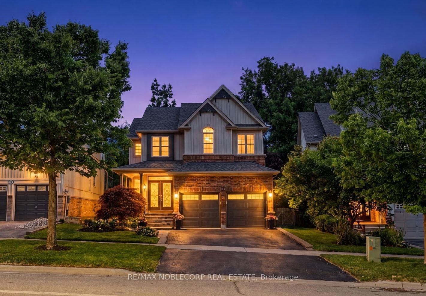68 Meadowglen Boulevard photo 45