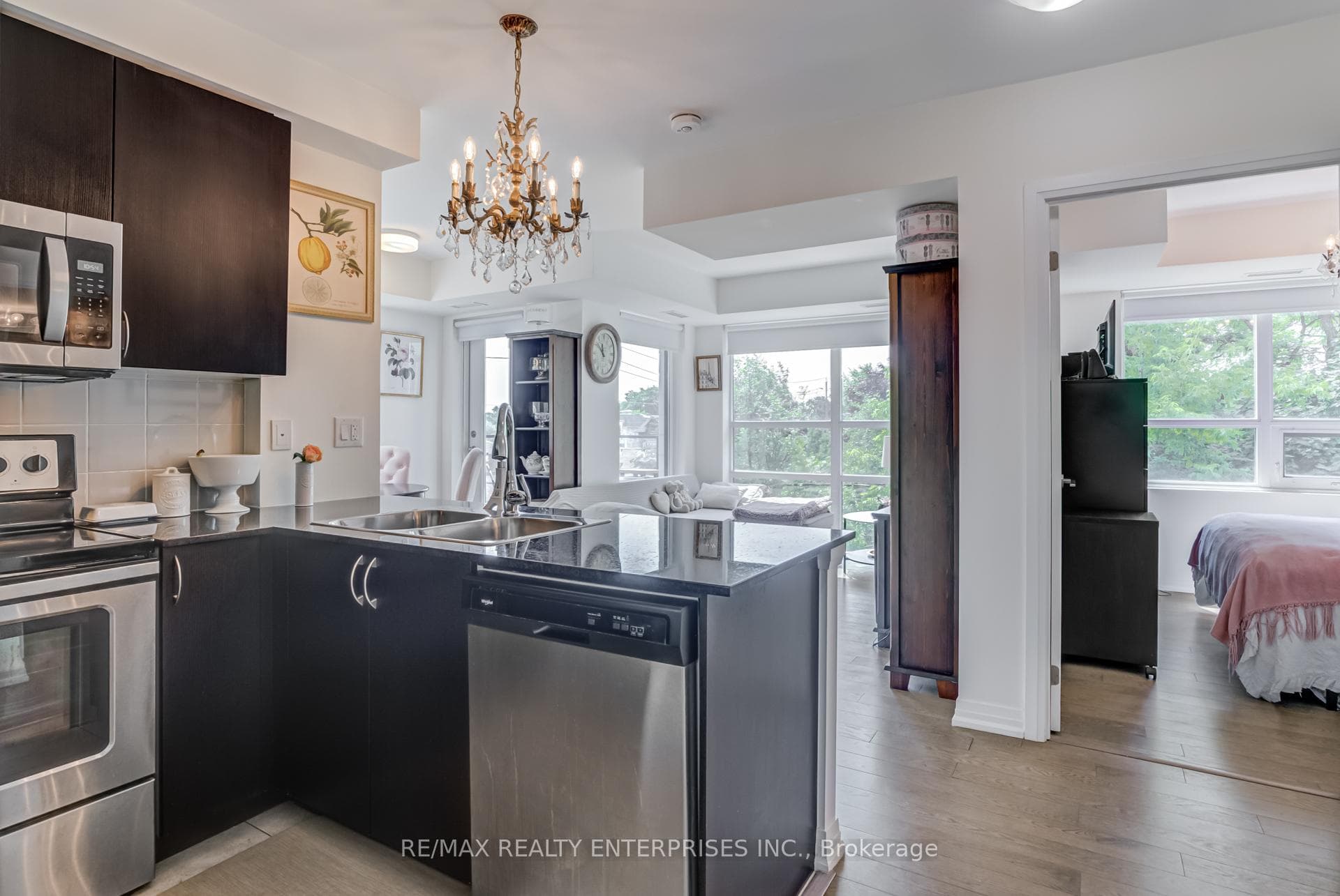 741 Sheppard Avenue Unit 316 photo 5