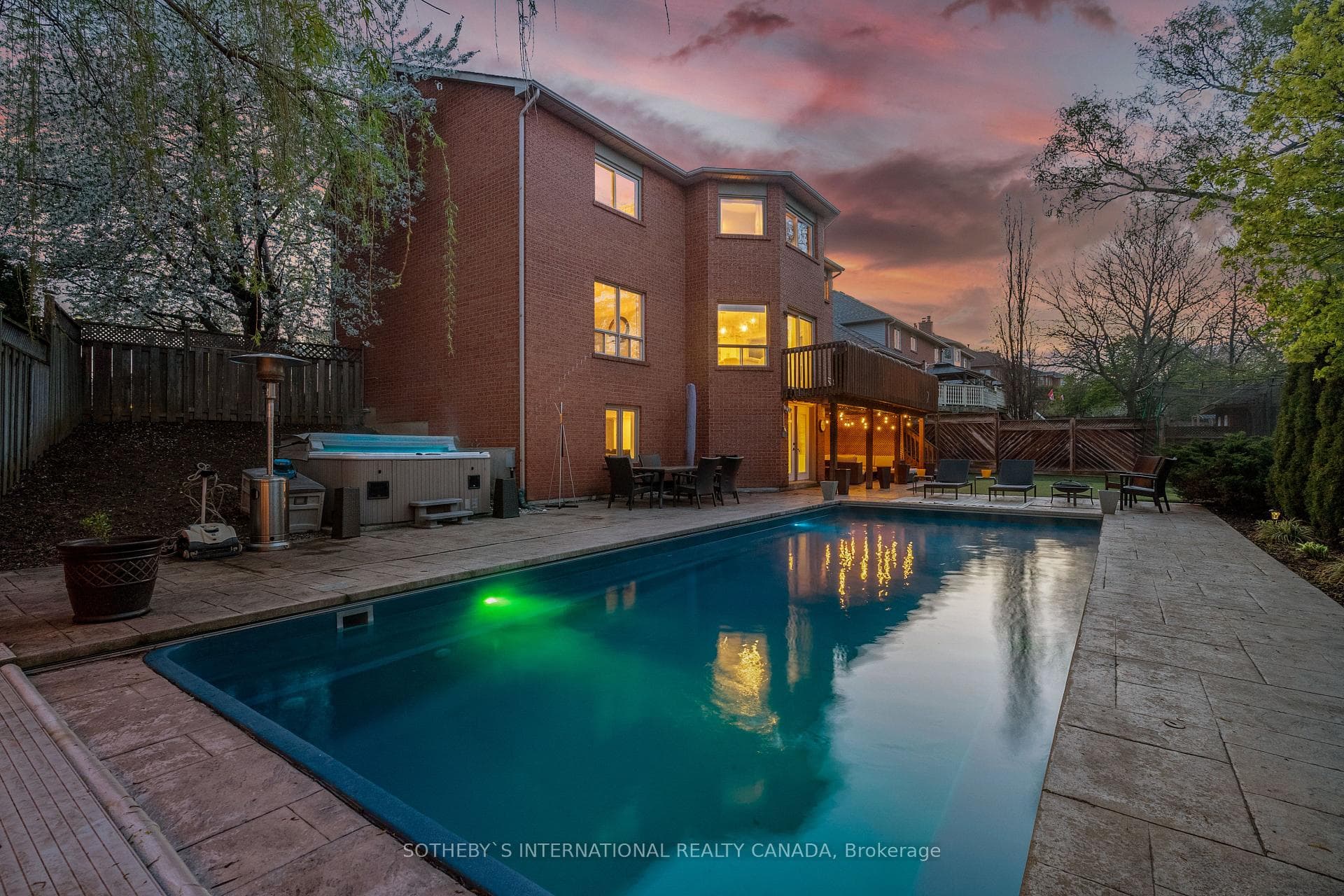 1360 Winterberry Drive photo 31