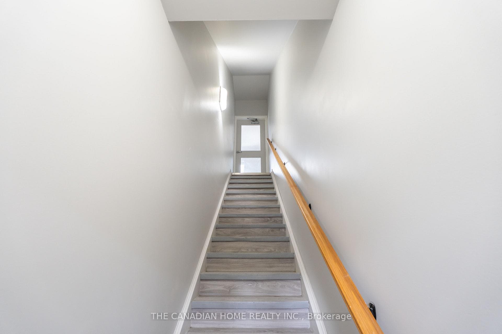 62 Balsam Street Unit T201 photo 24