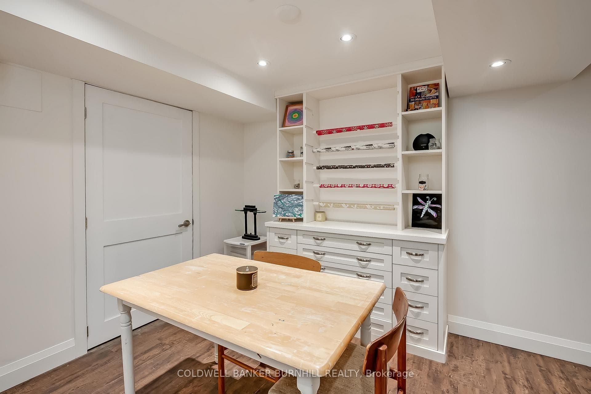 1153 BELLVIEW Street photo 37