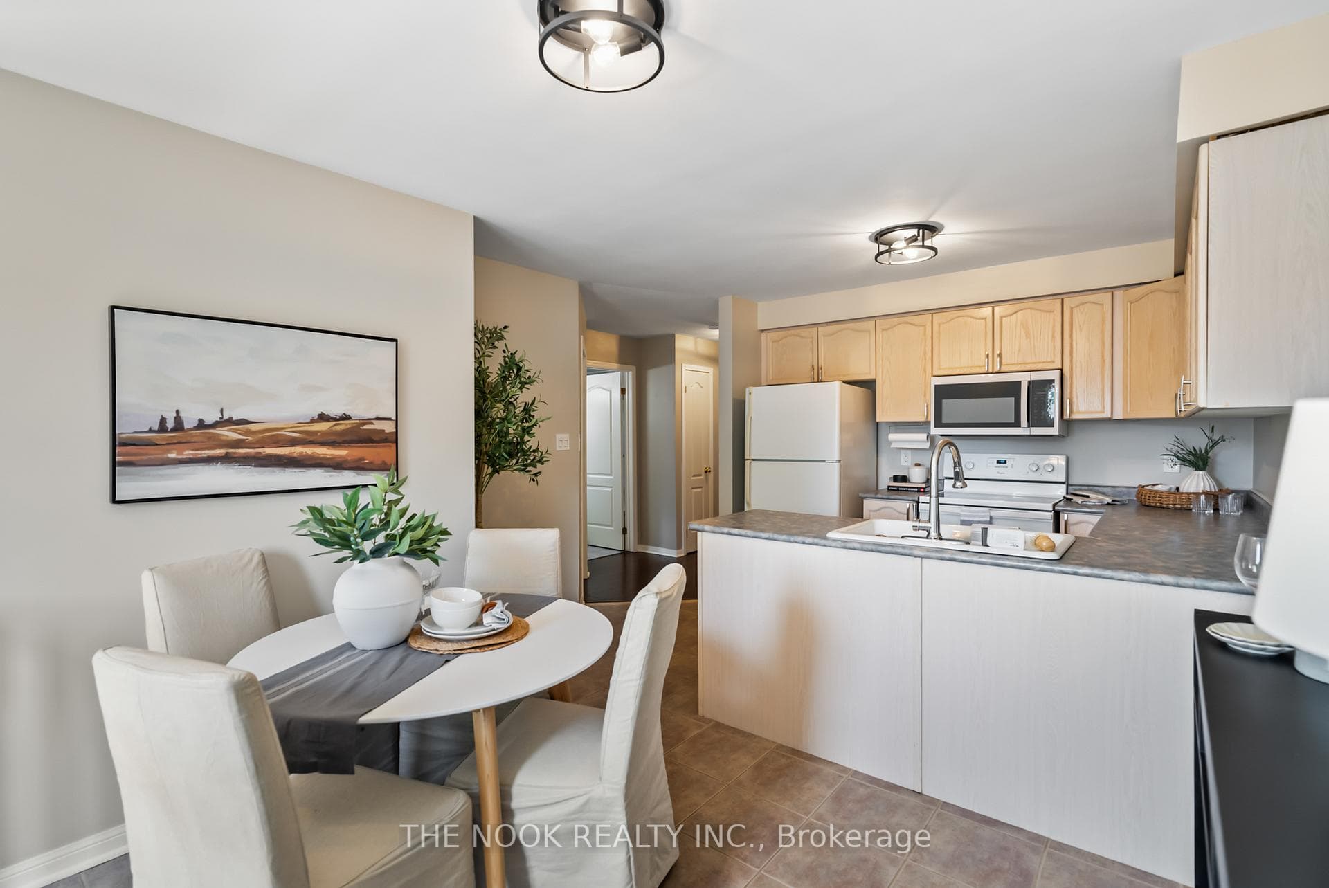 29 Beacham Crescent photo 5